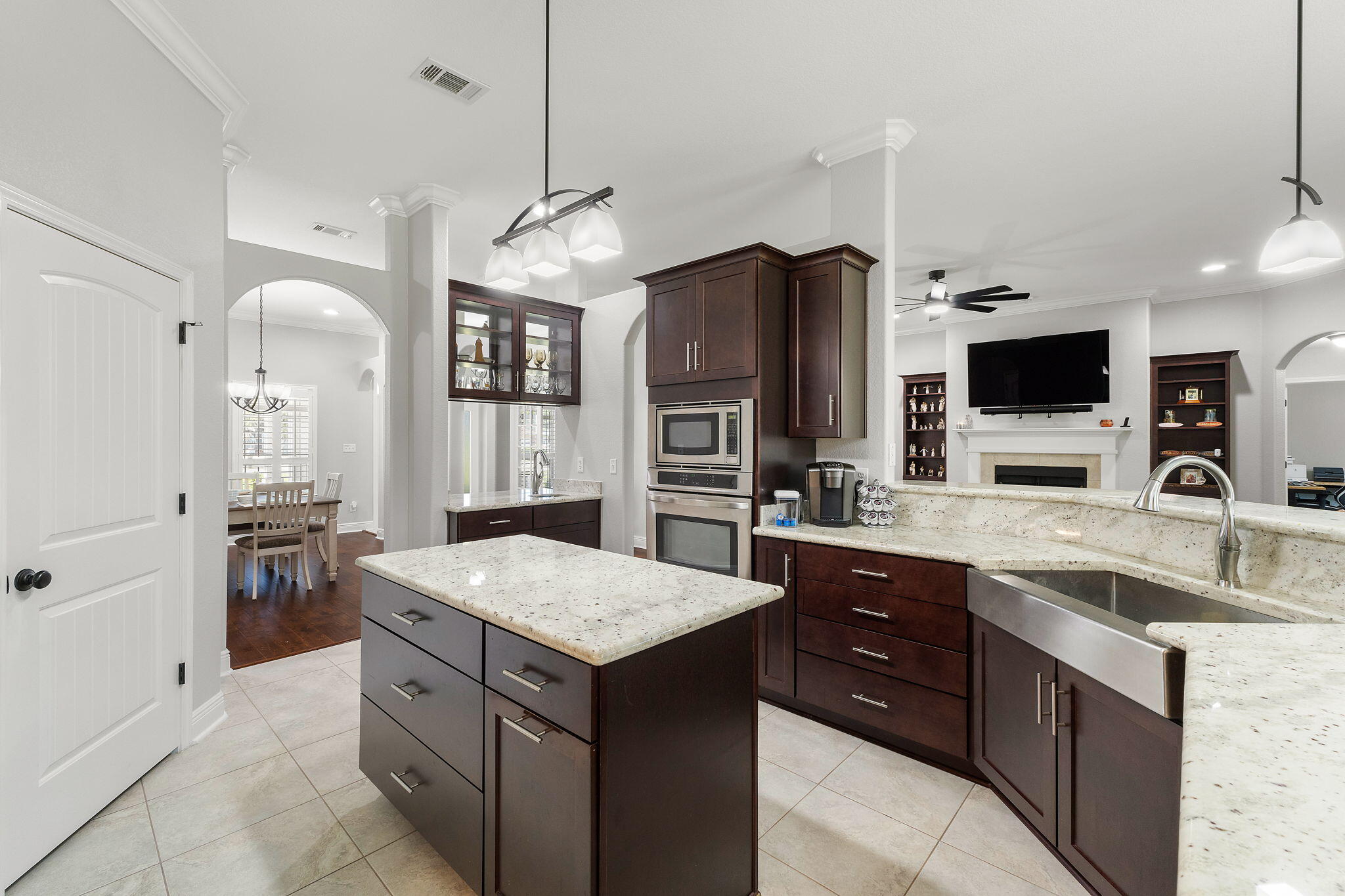 HOLLEY BY THE SEA - Residential