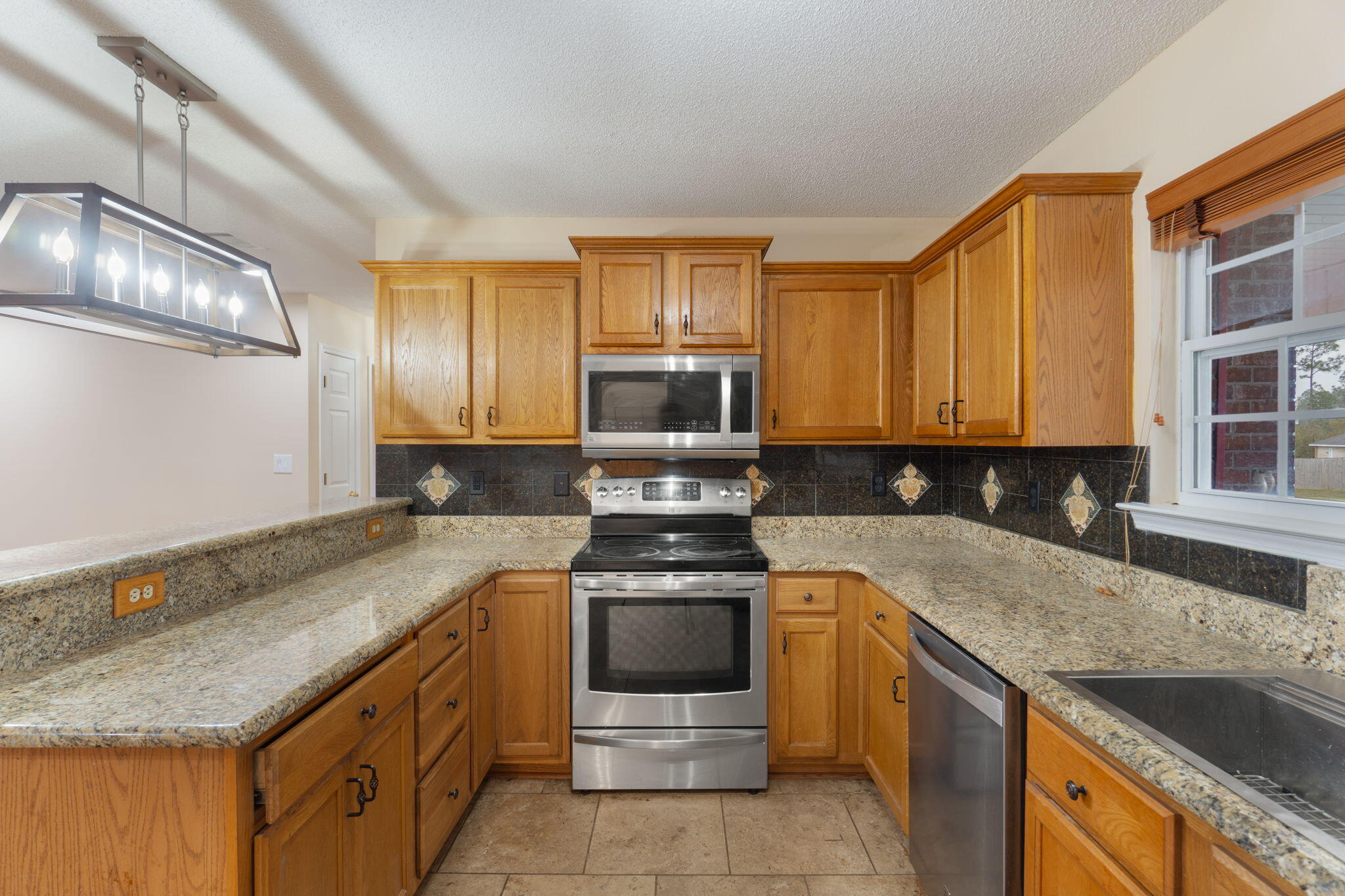 TRIPLE LAKES ESTATES - Residential