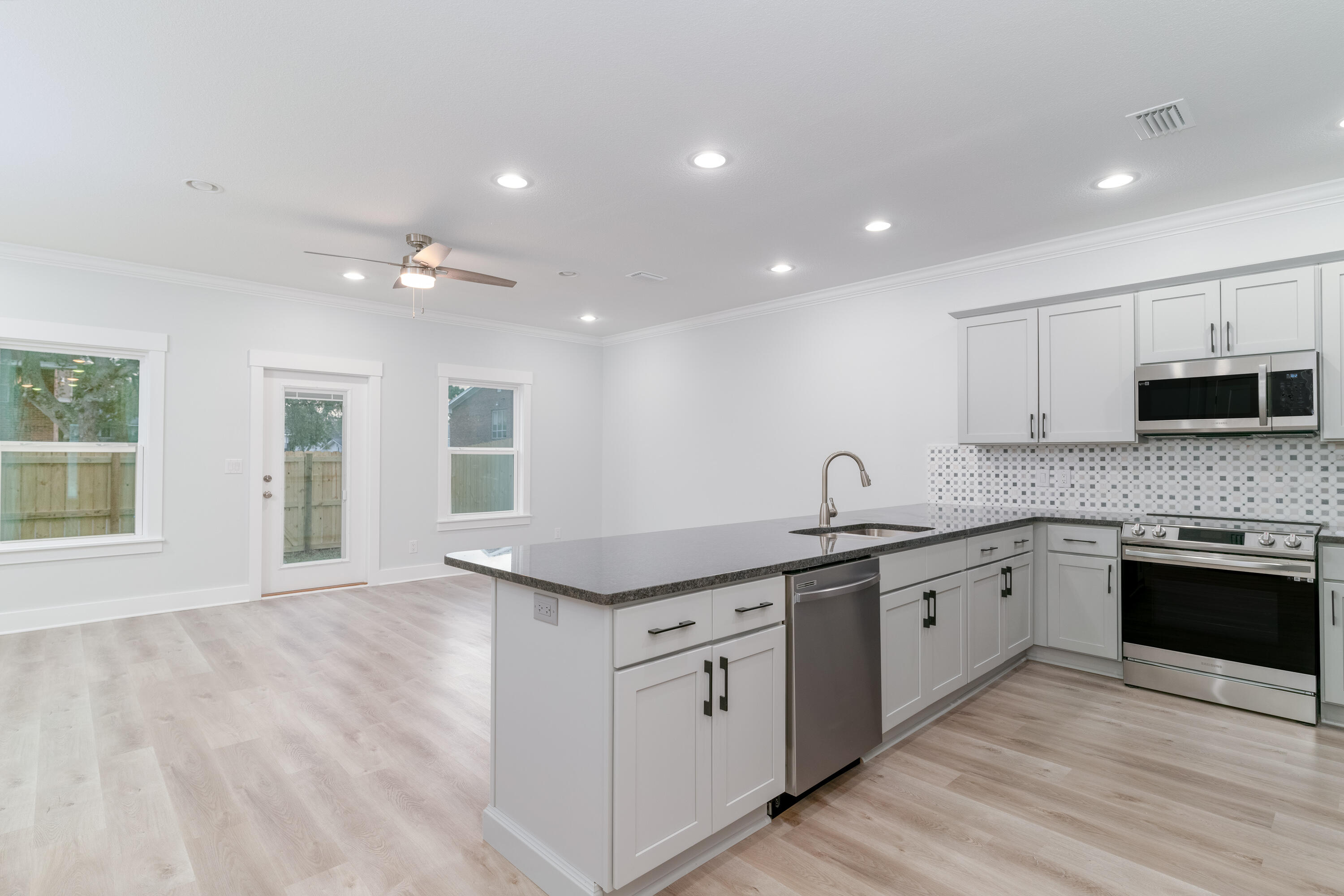 Ainsley Parc - Residential