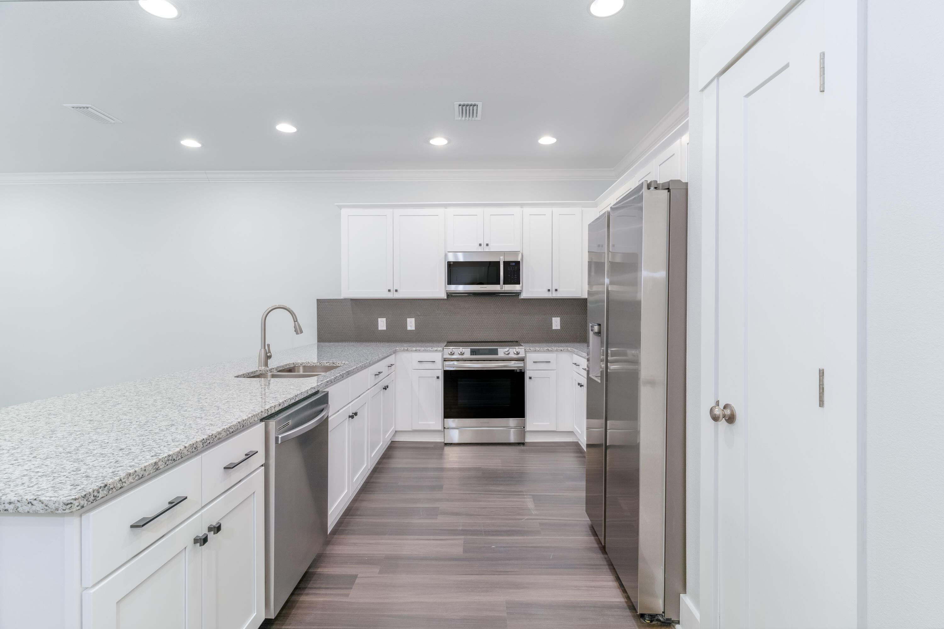 Ainsley Parc - Residential