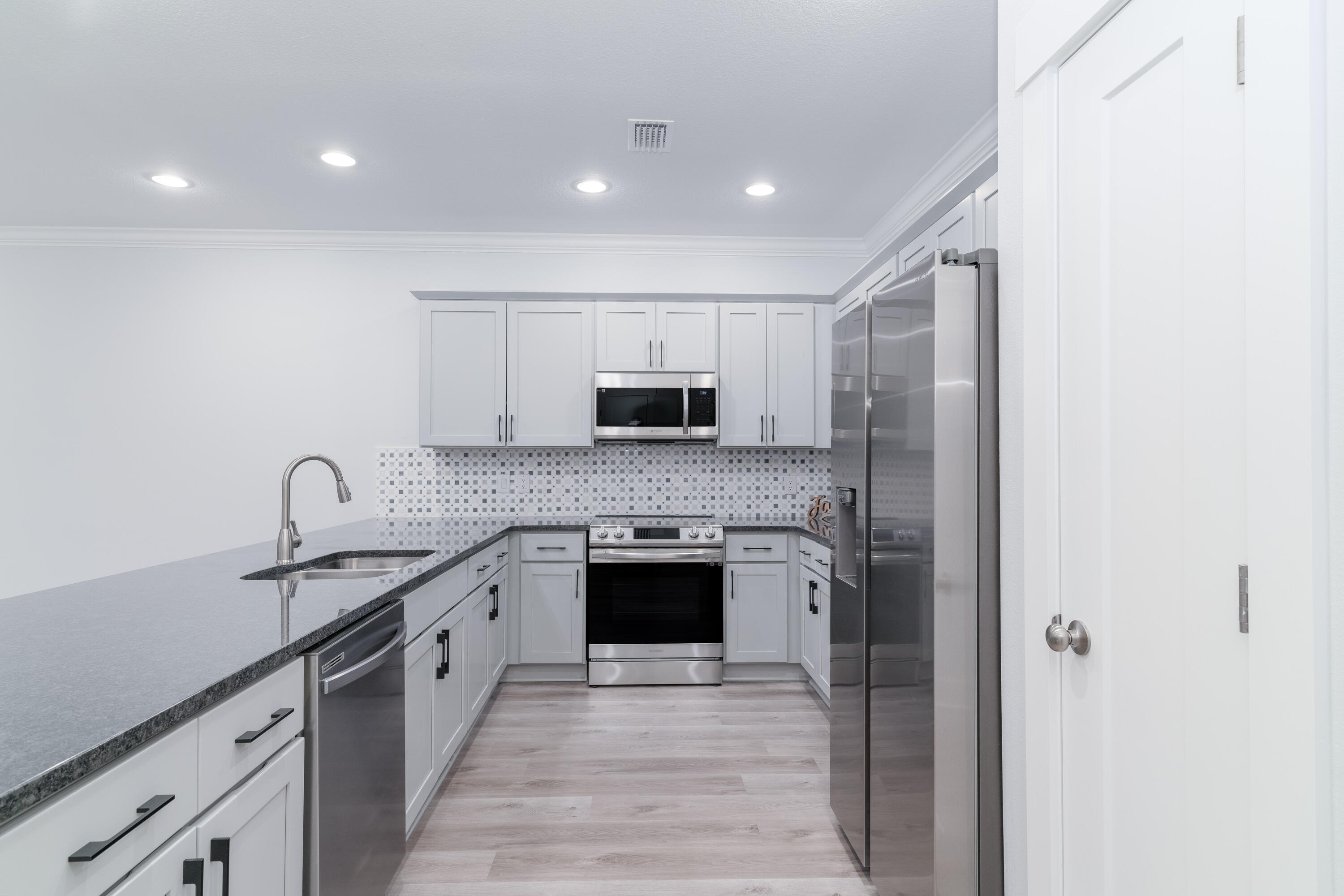 Ainsley Parc - Residential