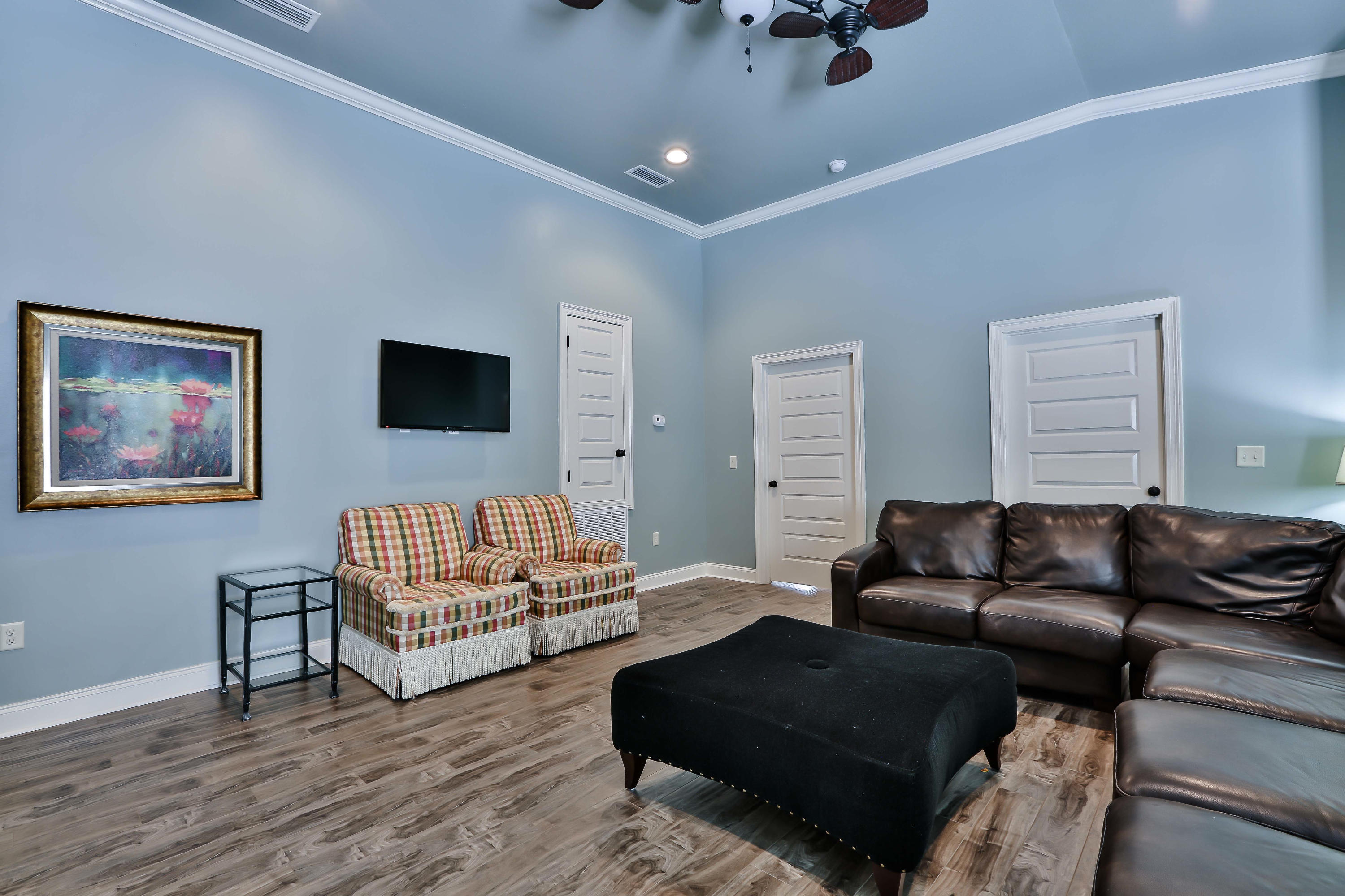 CRYSTAL BEACH - Residential