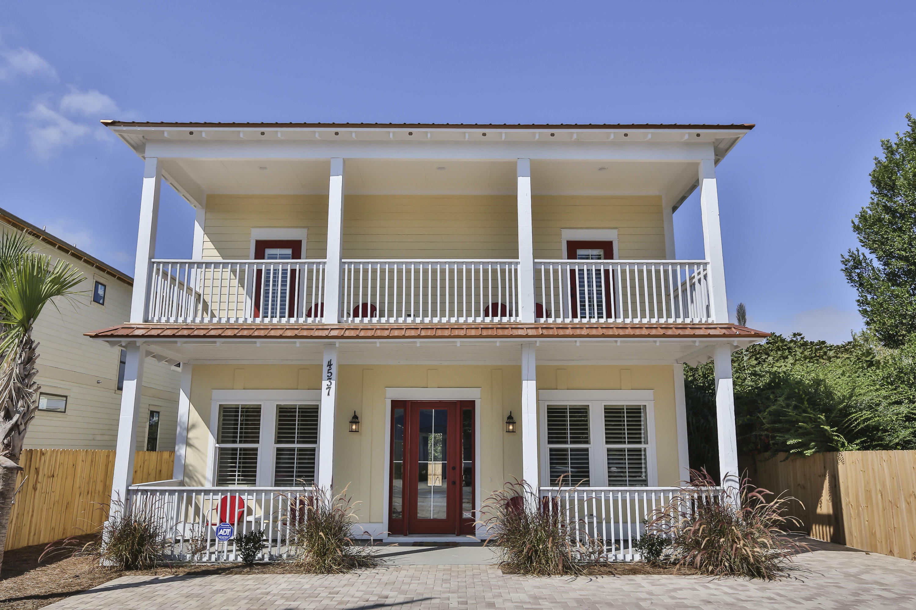 CRYSTAL BEACH - Residential