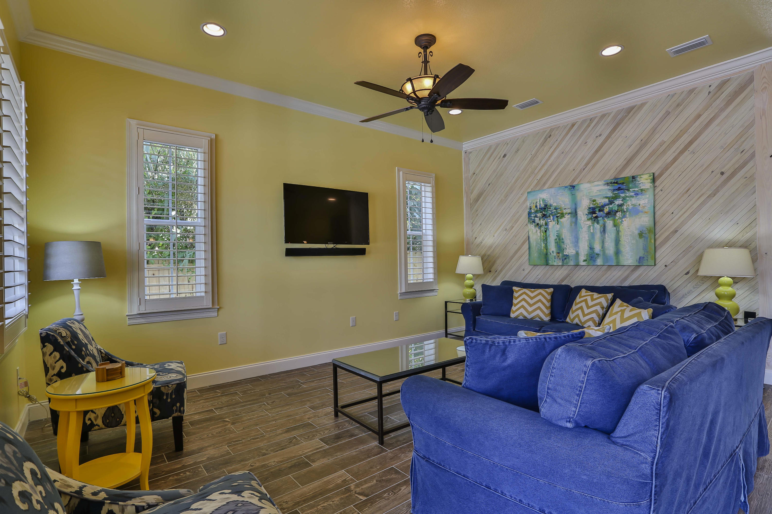 CRYSTAL BEACH - Residential