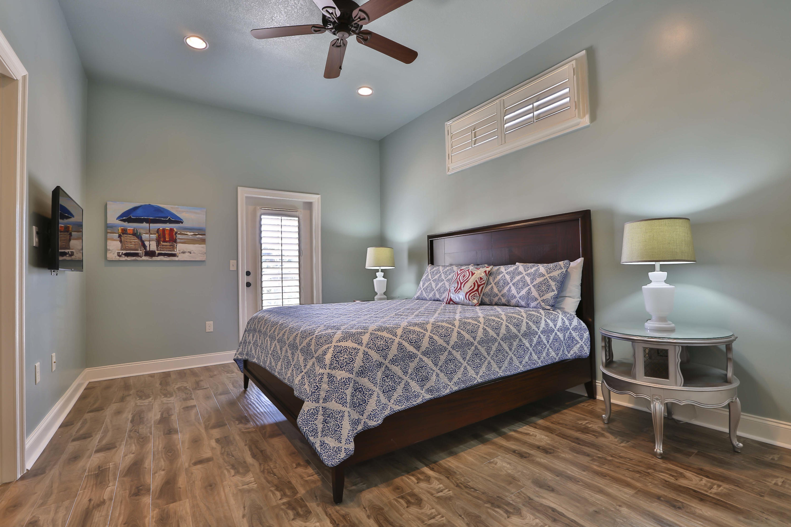 CRYSTAL BEACH - Residential