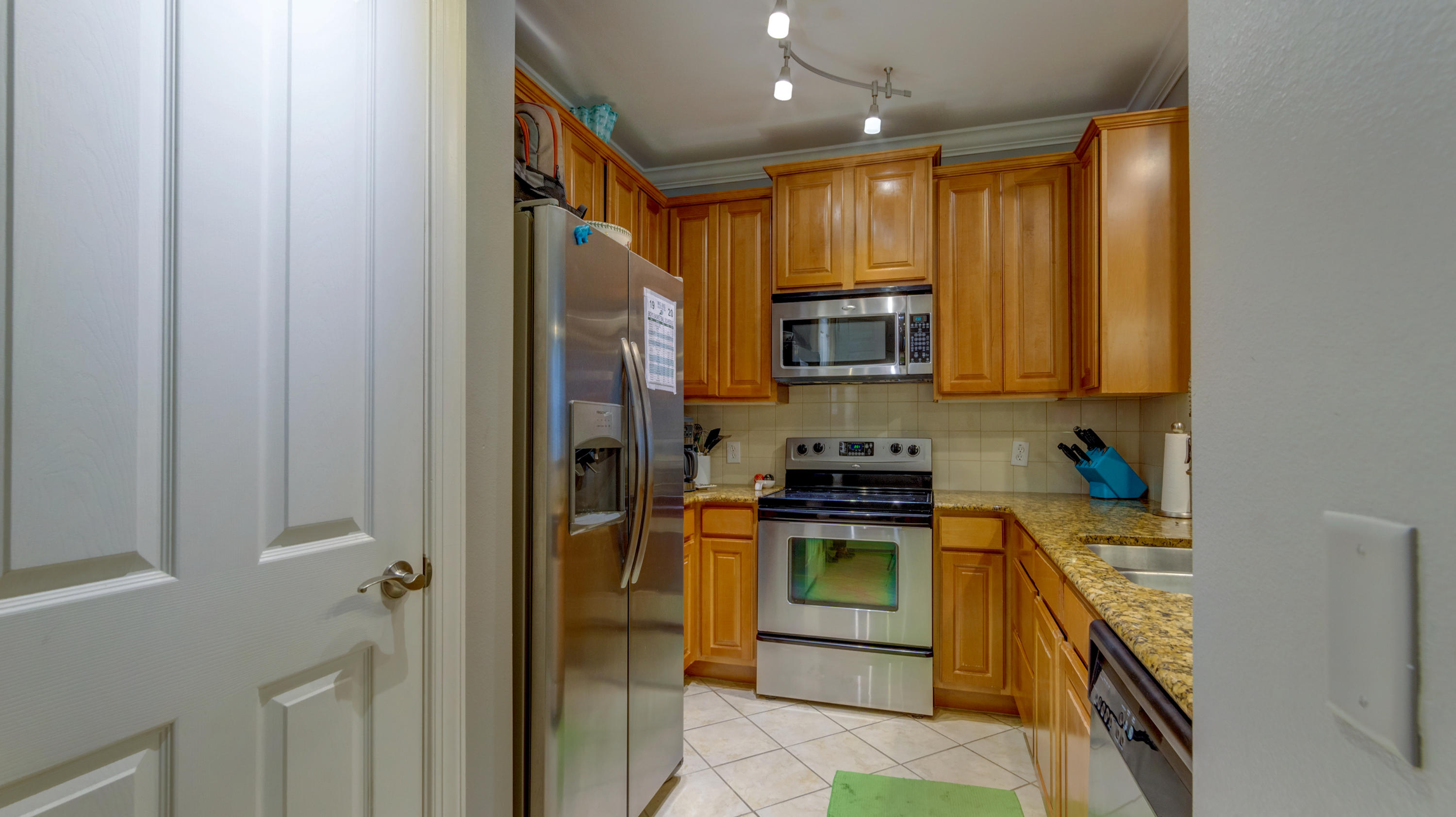 EAGLE BAY - Residential