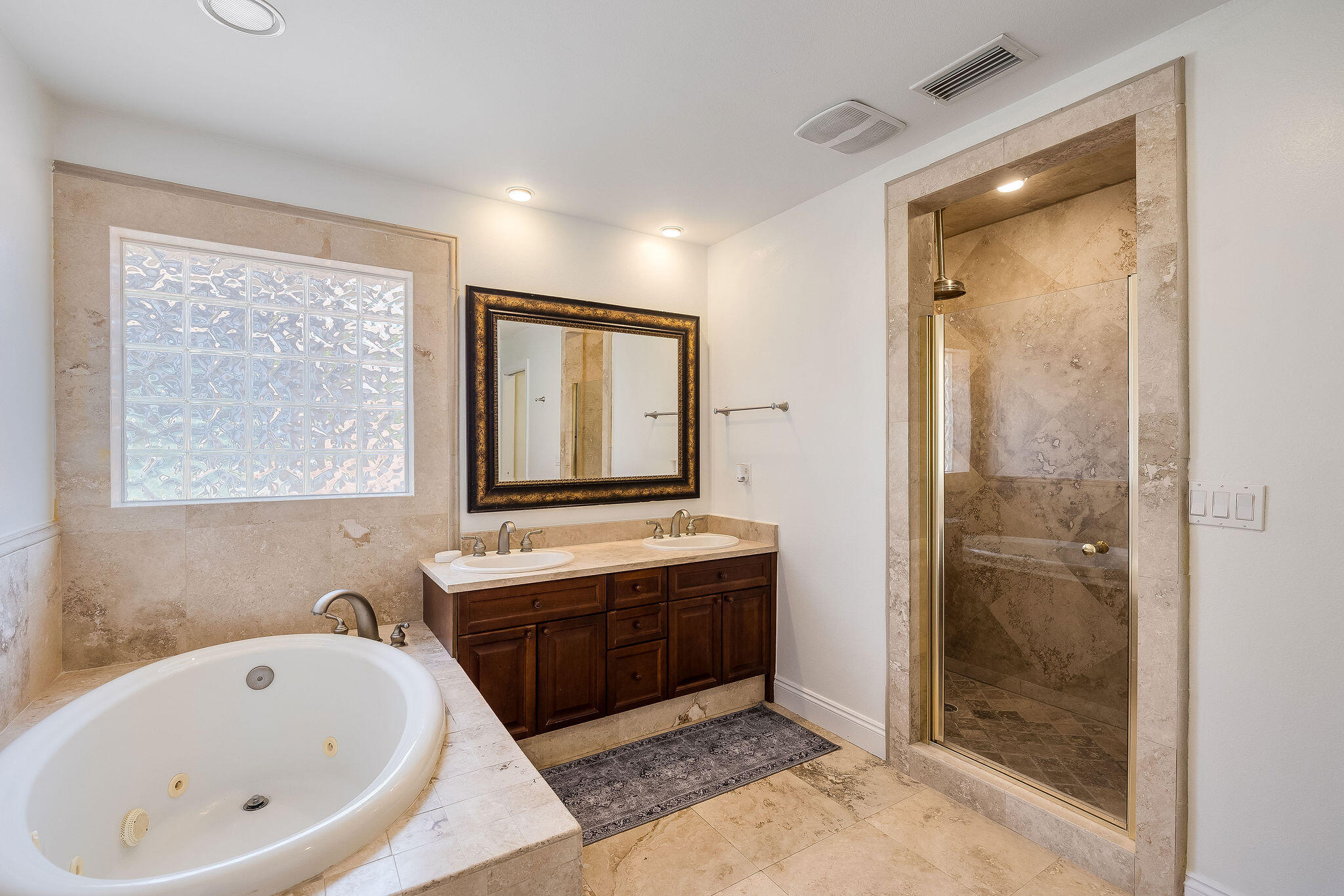 EMERALD BAY PH 1A - Residential