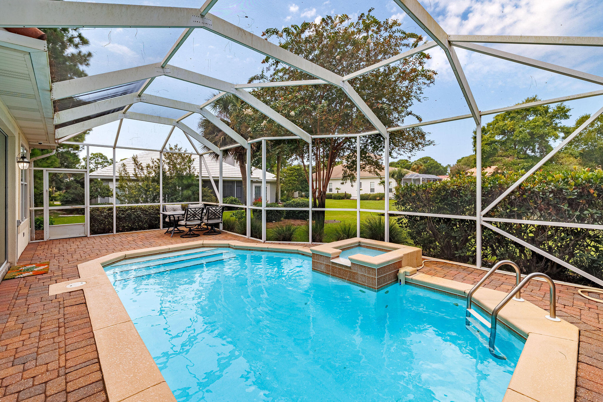 EMERALD BAY PH 1A - Residential