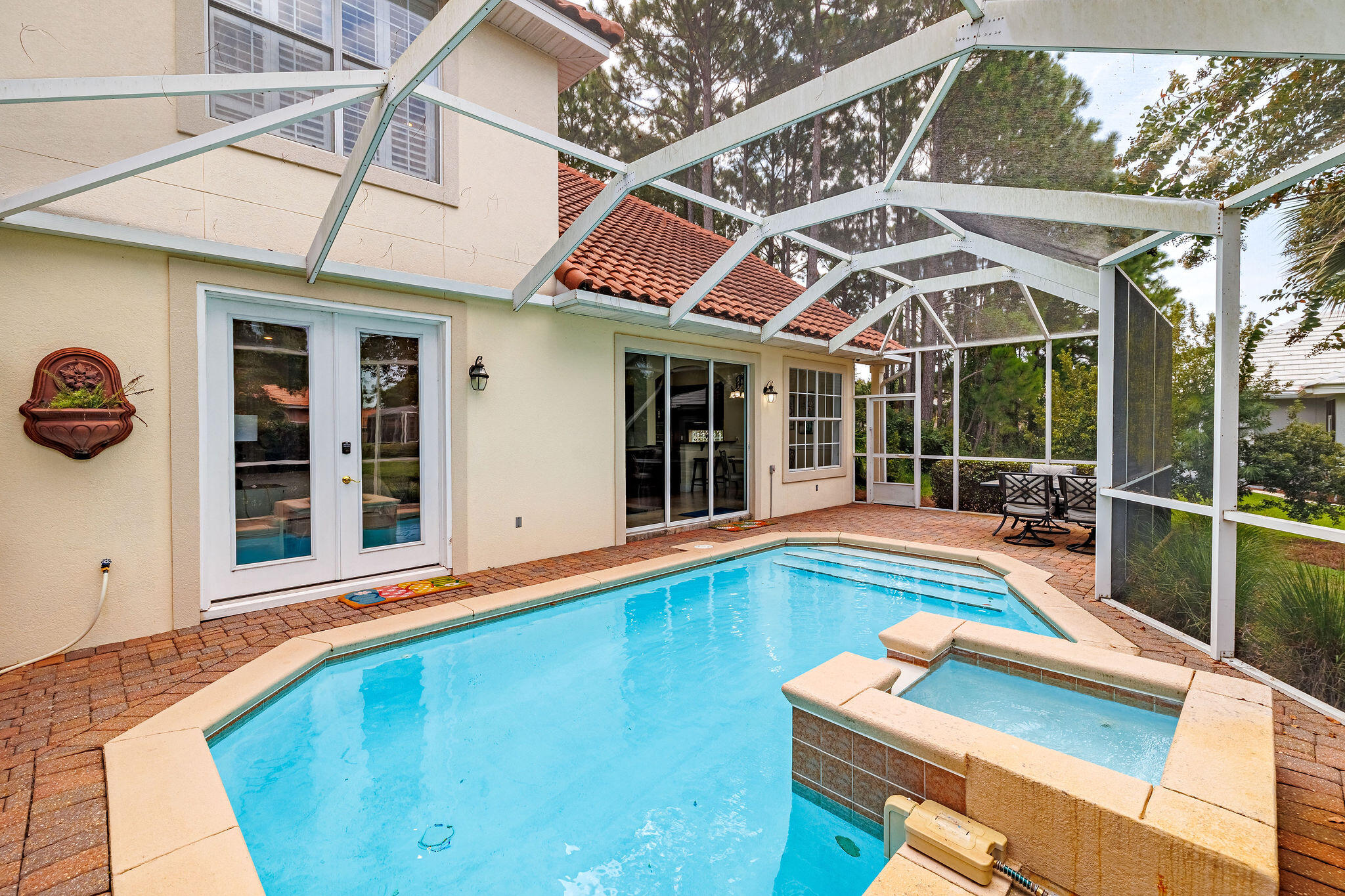 EMERALD BAY PH 1A - Residential