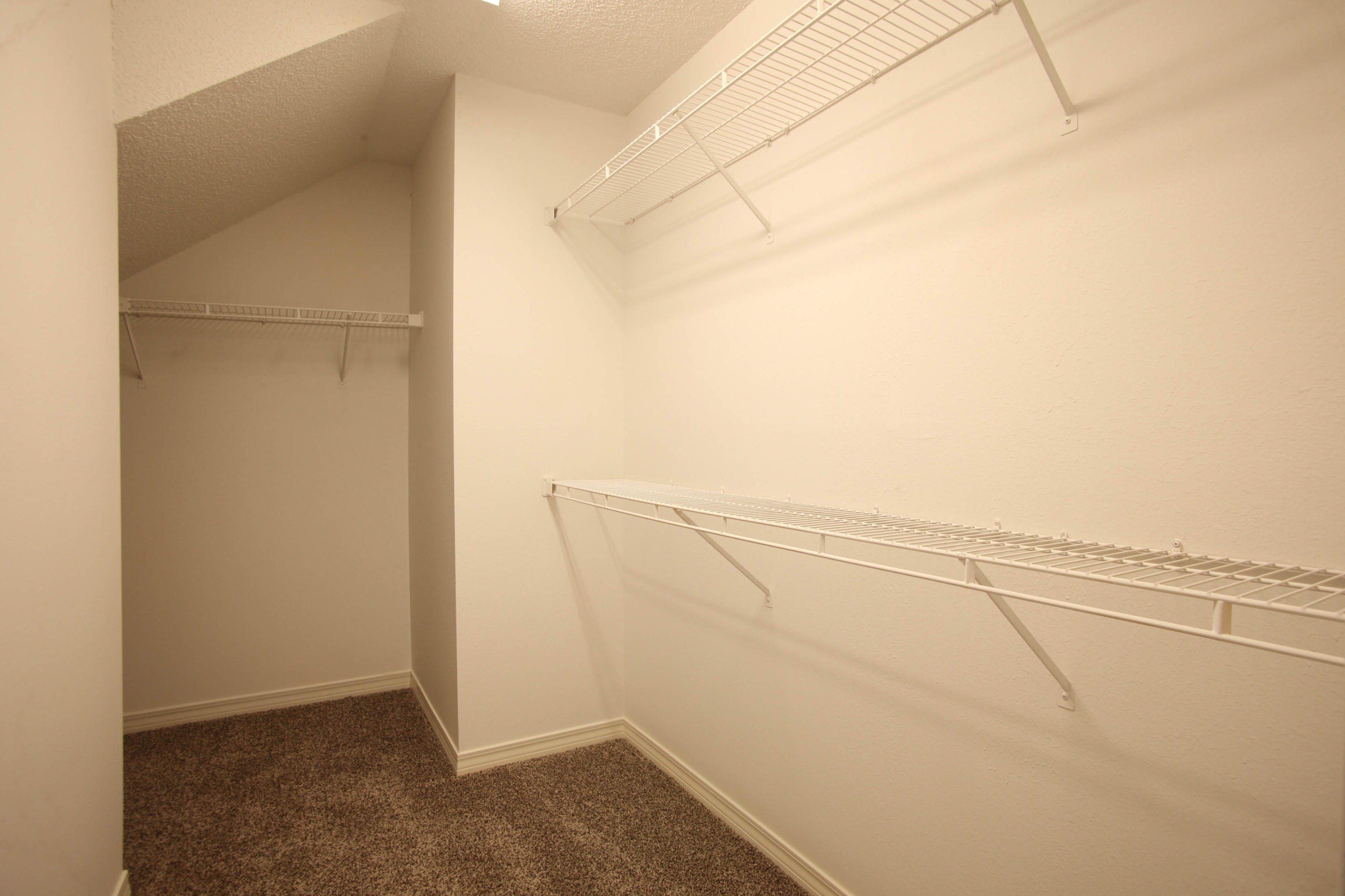 HOLLYROD PARK - Residential