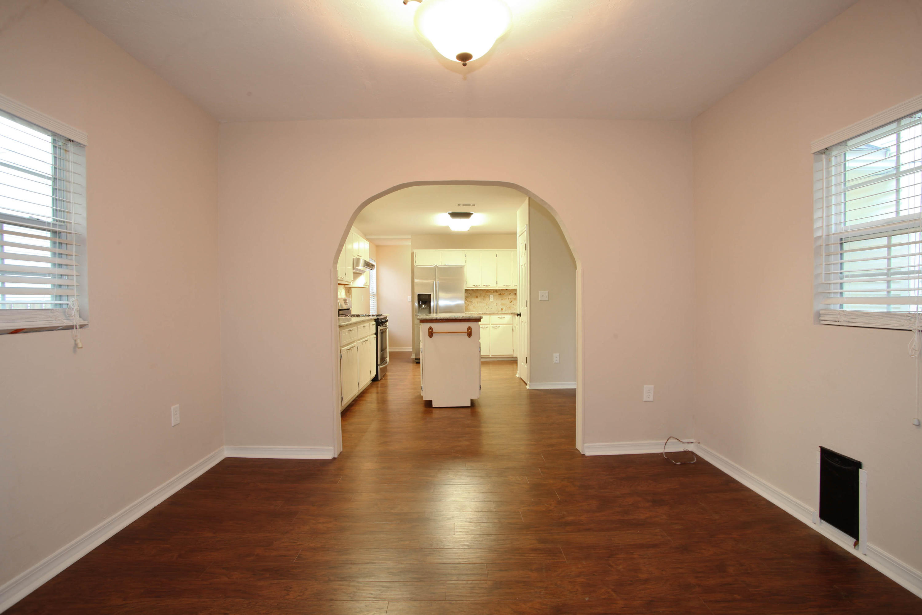 HOLLYROD PARK - Residential