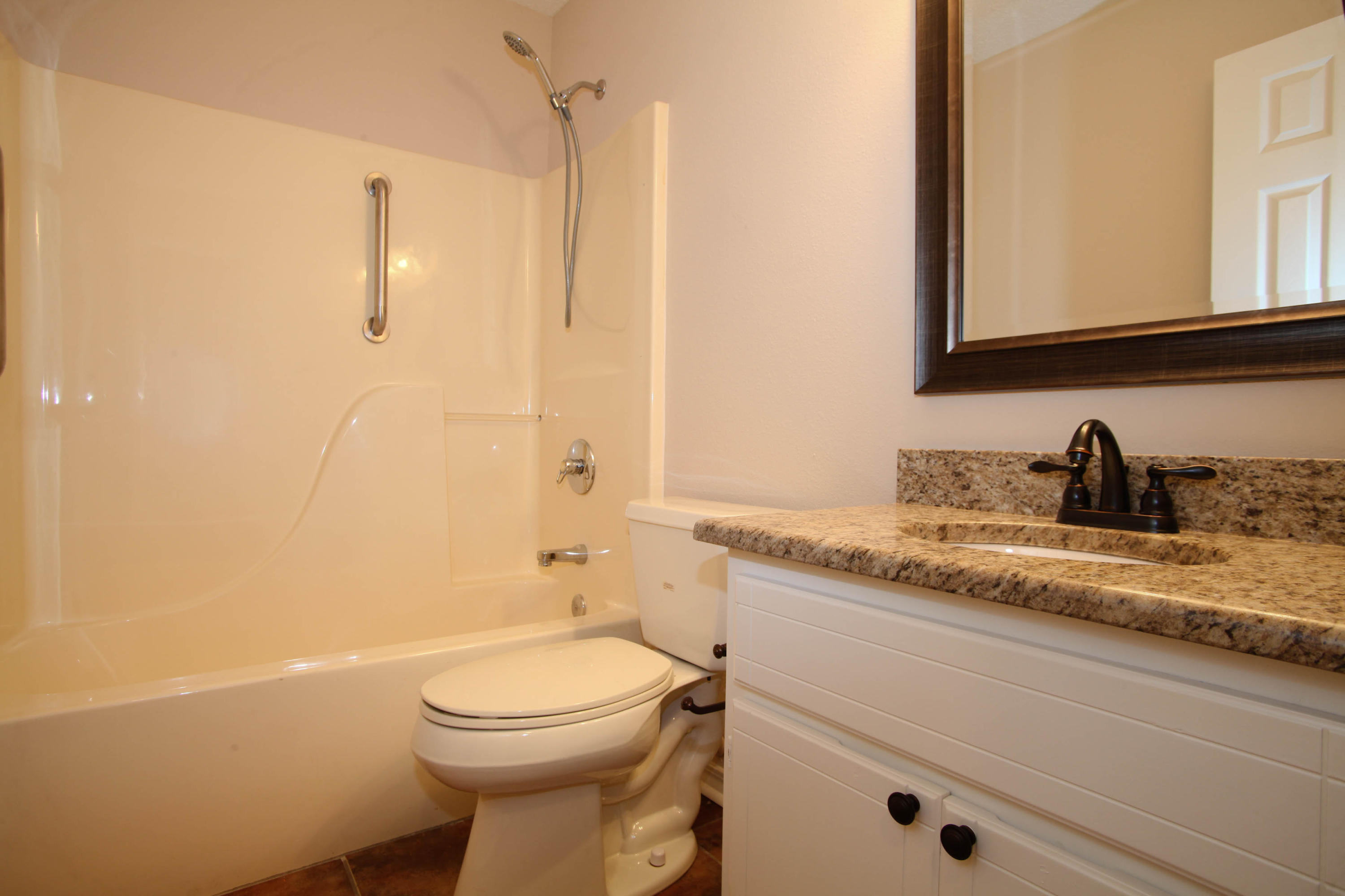 HOLLYROD PARK - Residential