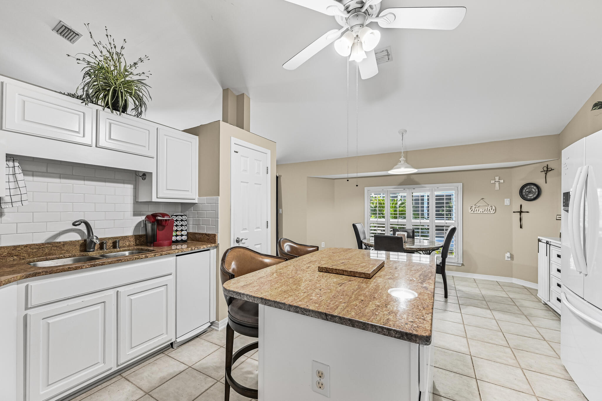 HARBOR BREEZE 3RD ADDN - Residential