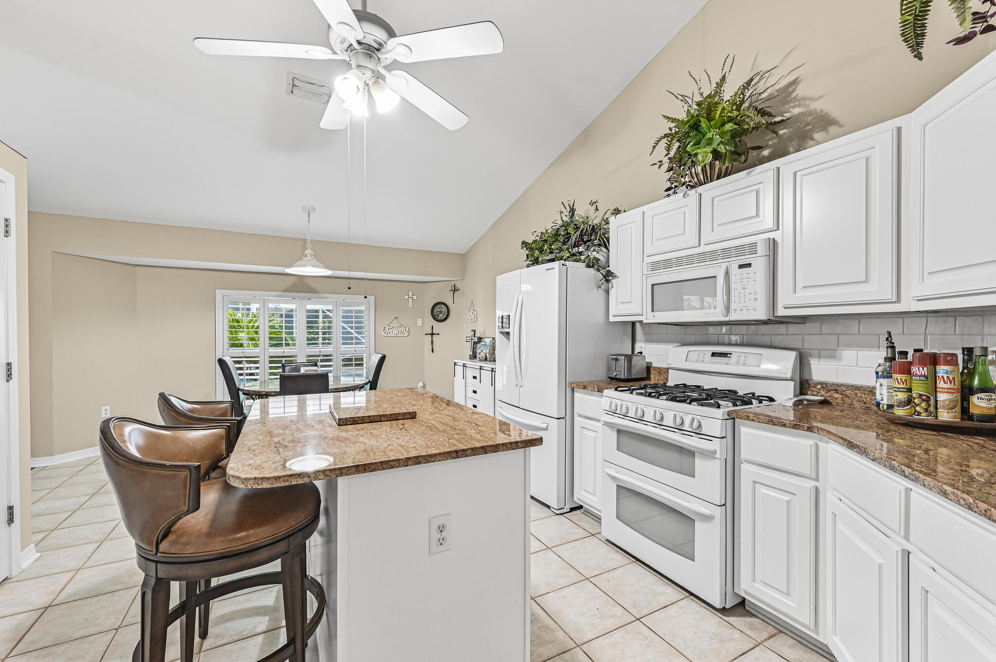 HARBOR BREEZE 3RD ADDN - Residential