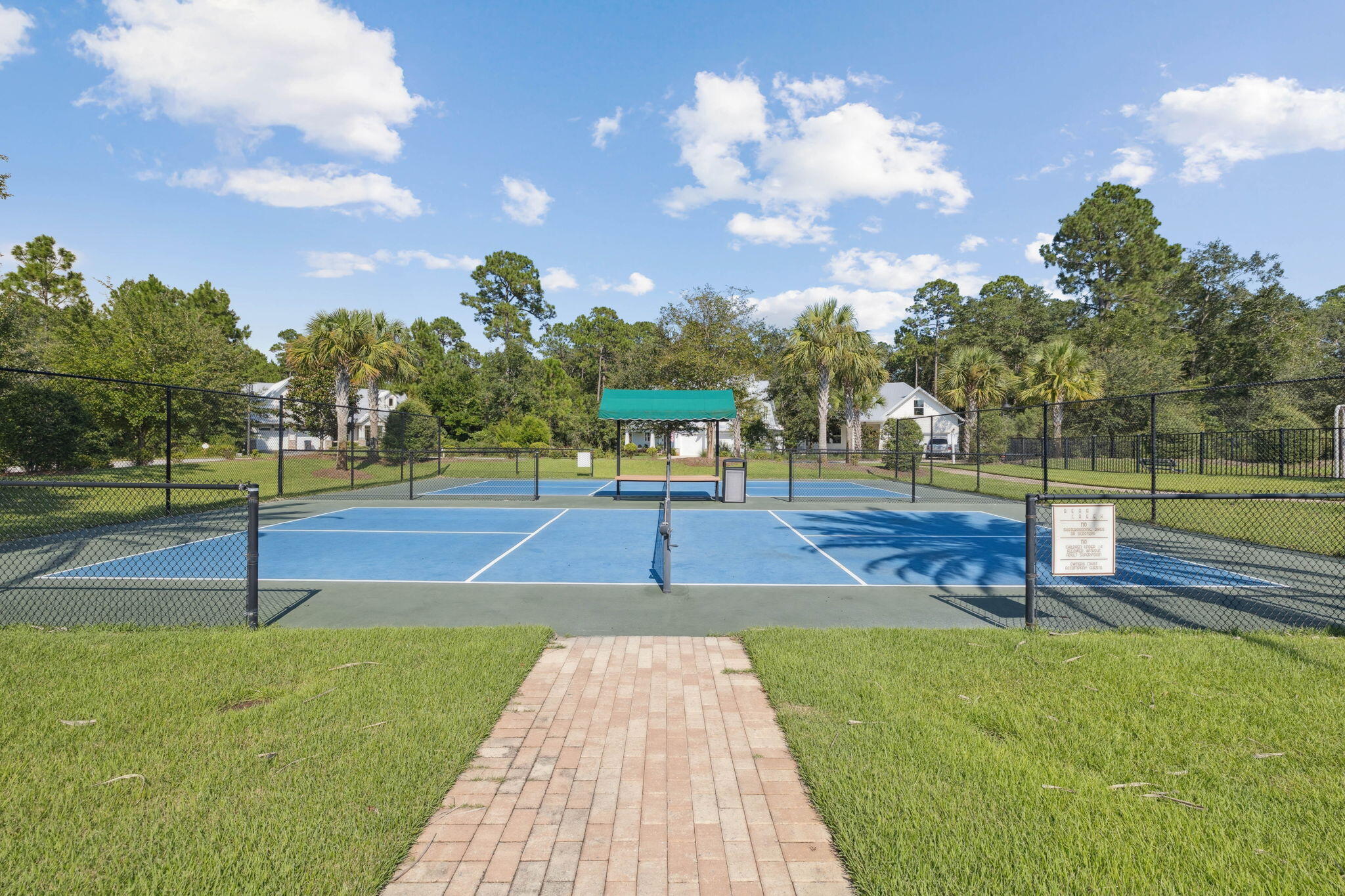 BEAR CREEK COTTAGES - Residential