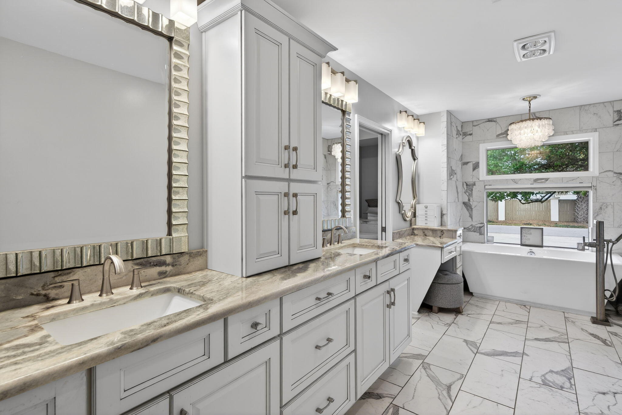 GOLF VIEW - Residential