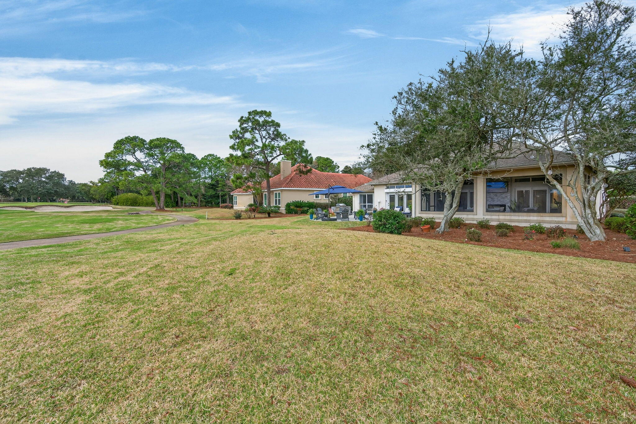 GOLF VIEW - Residential