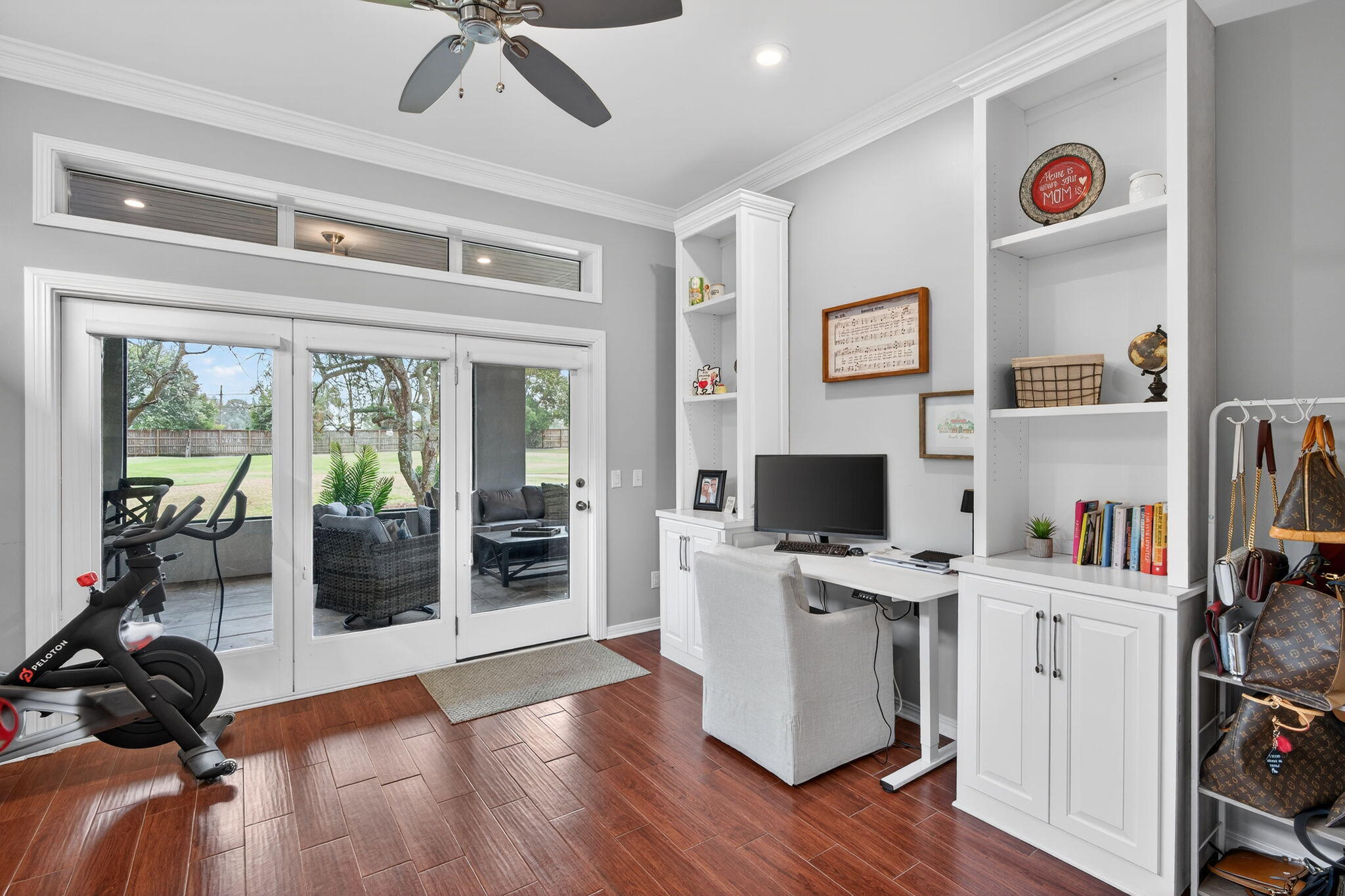 GOLF VIEW - Residential