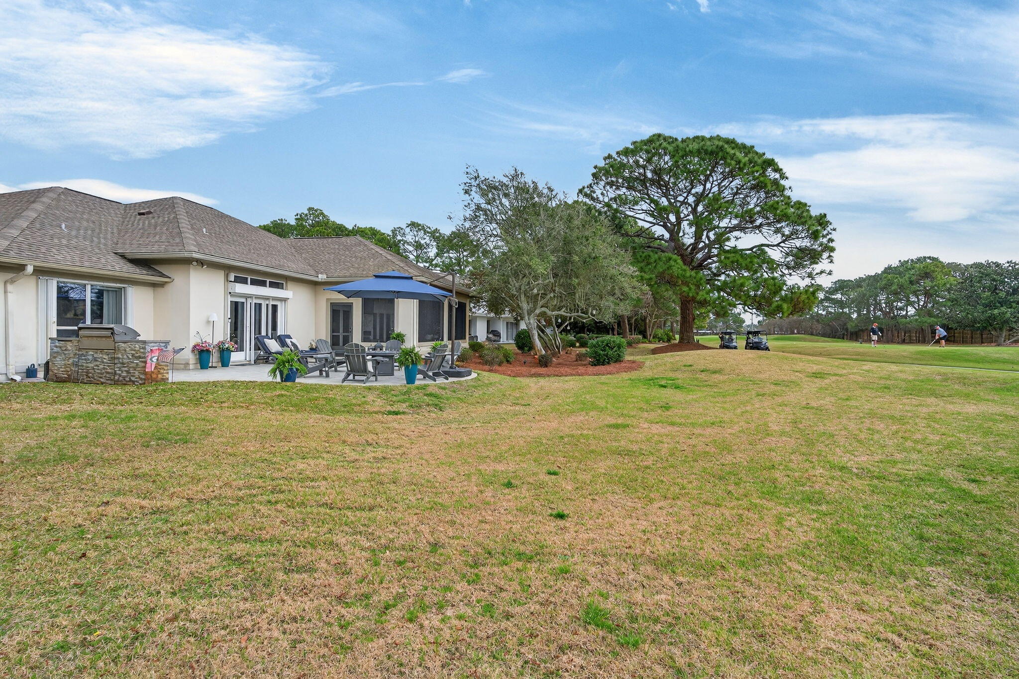 GOLF VIEW - Residential