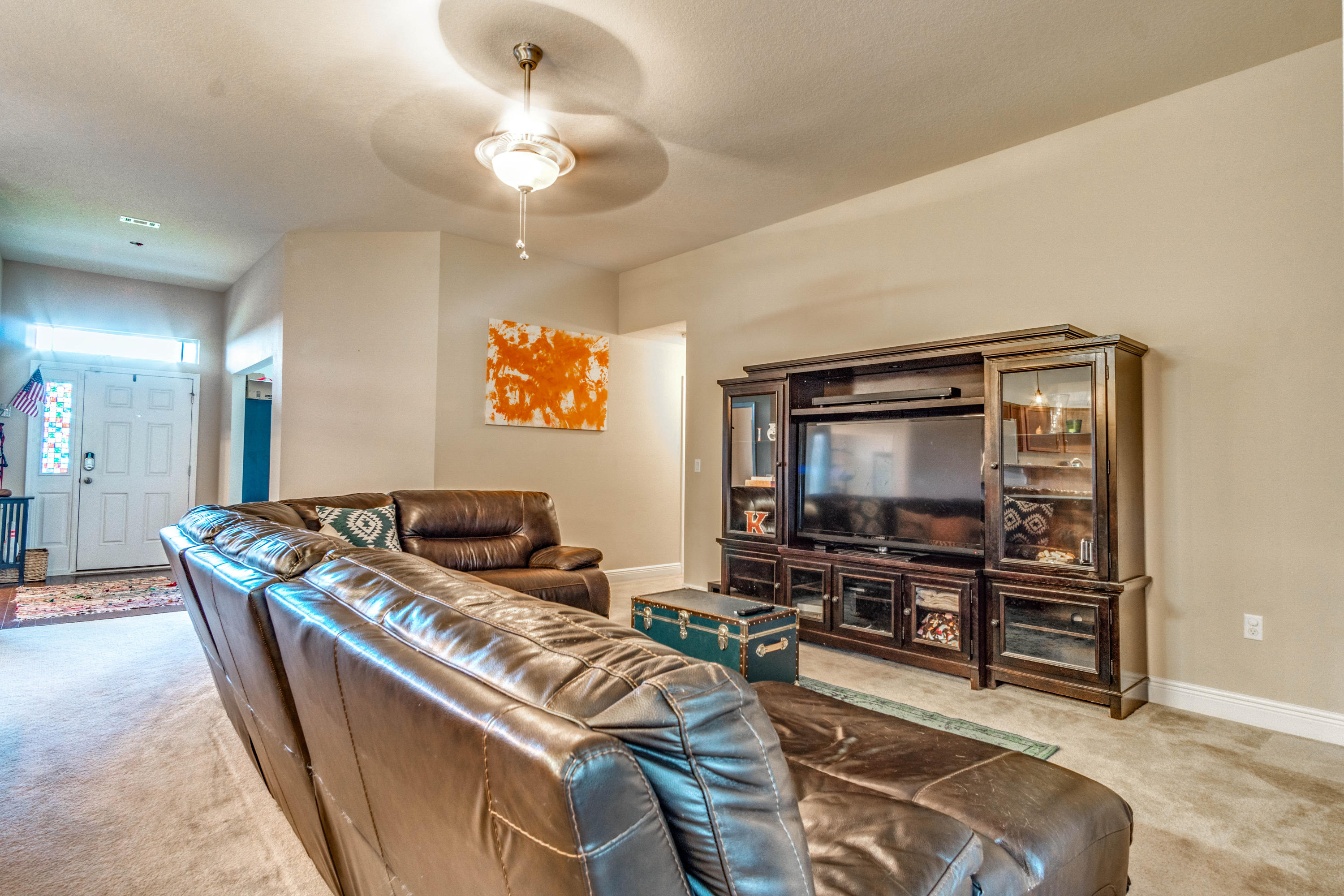 SILVER SPRINGS EST - Residential