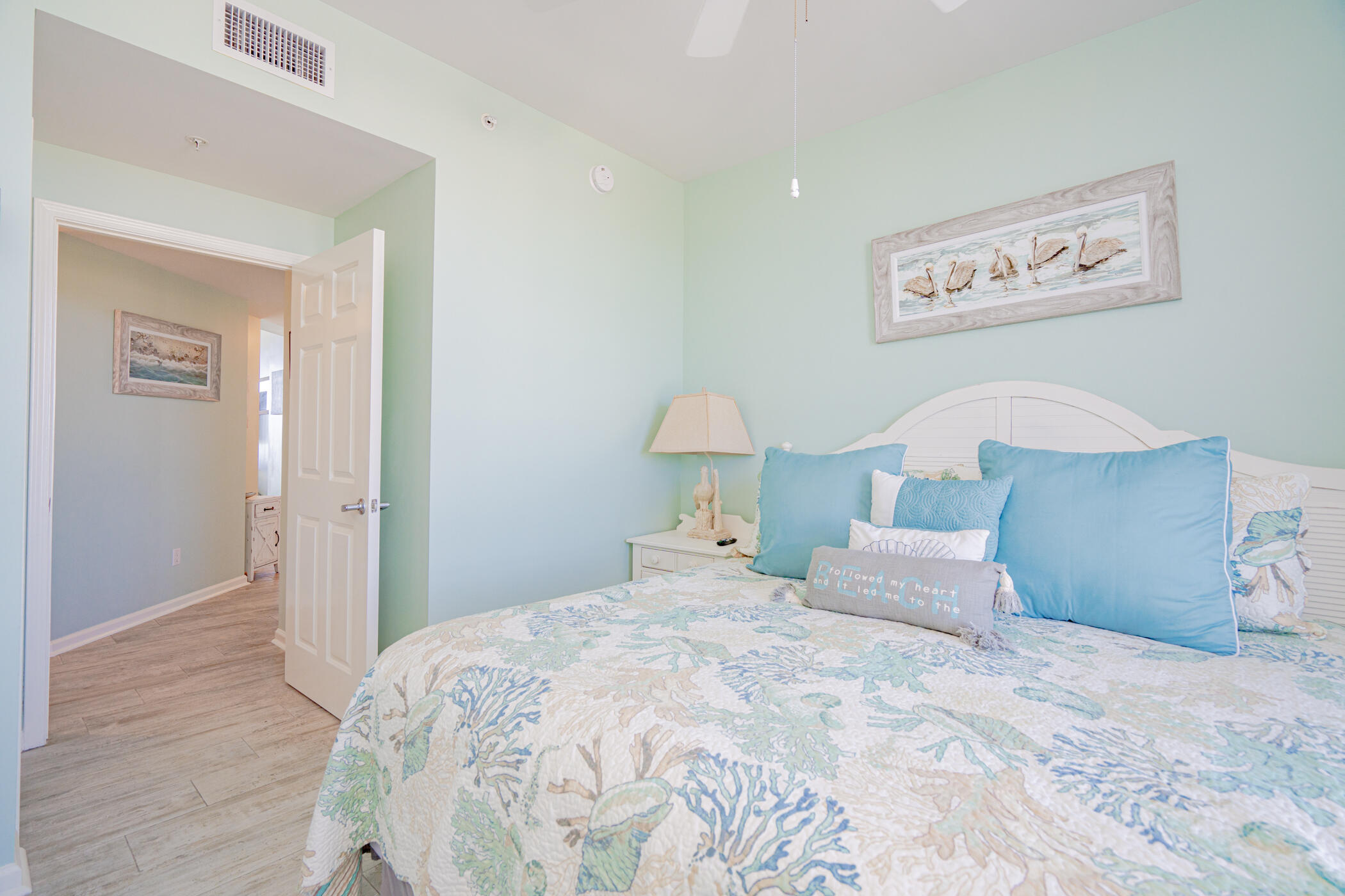 SILVER BEACH TOWERS - Residential