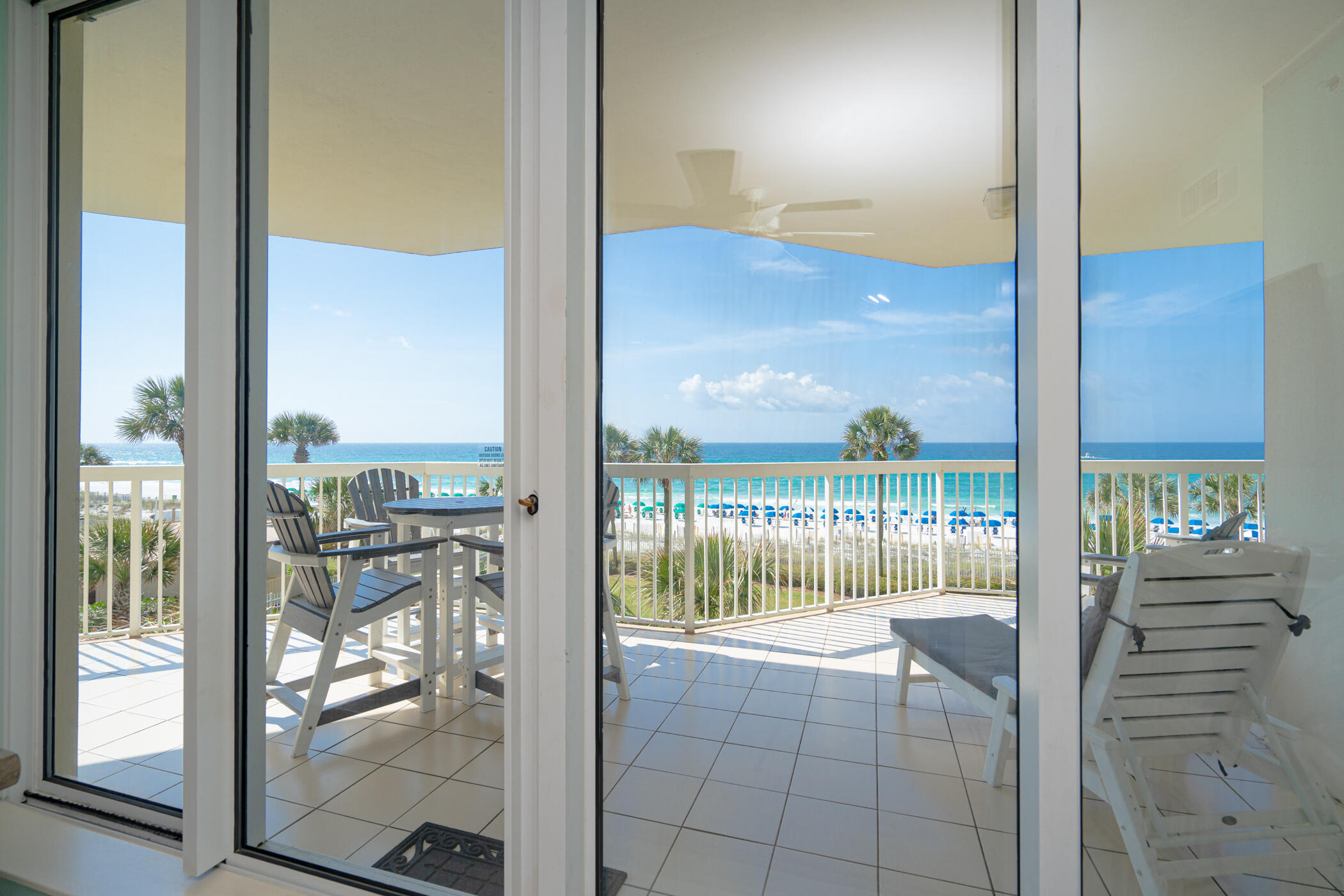 SILVER BEACH TOWERS - Residential