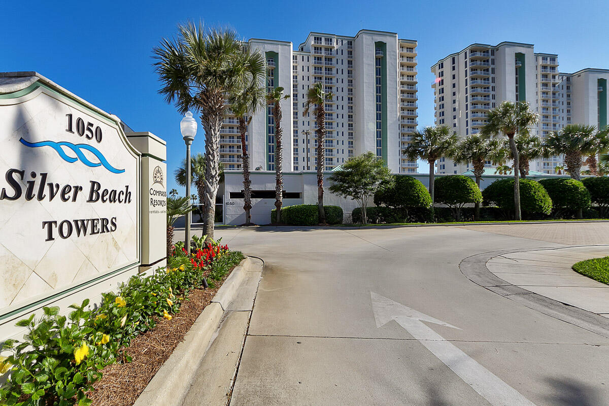 SILVER BEACH TOWERS - Residential