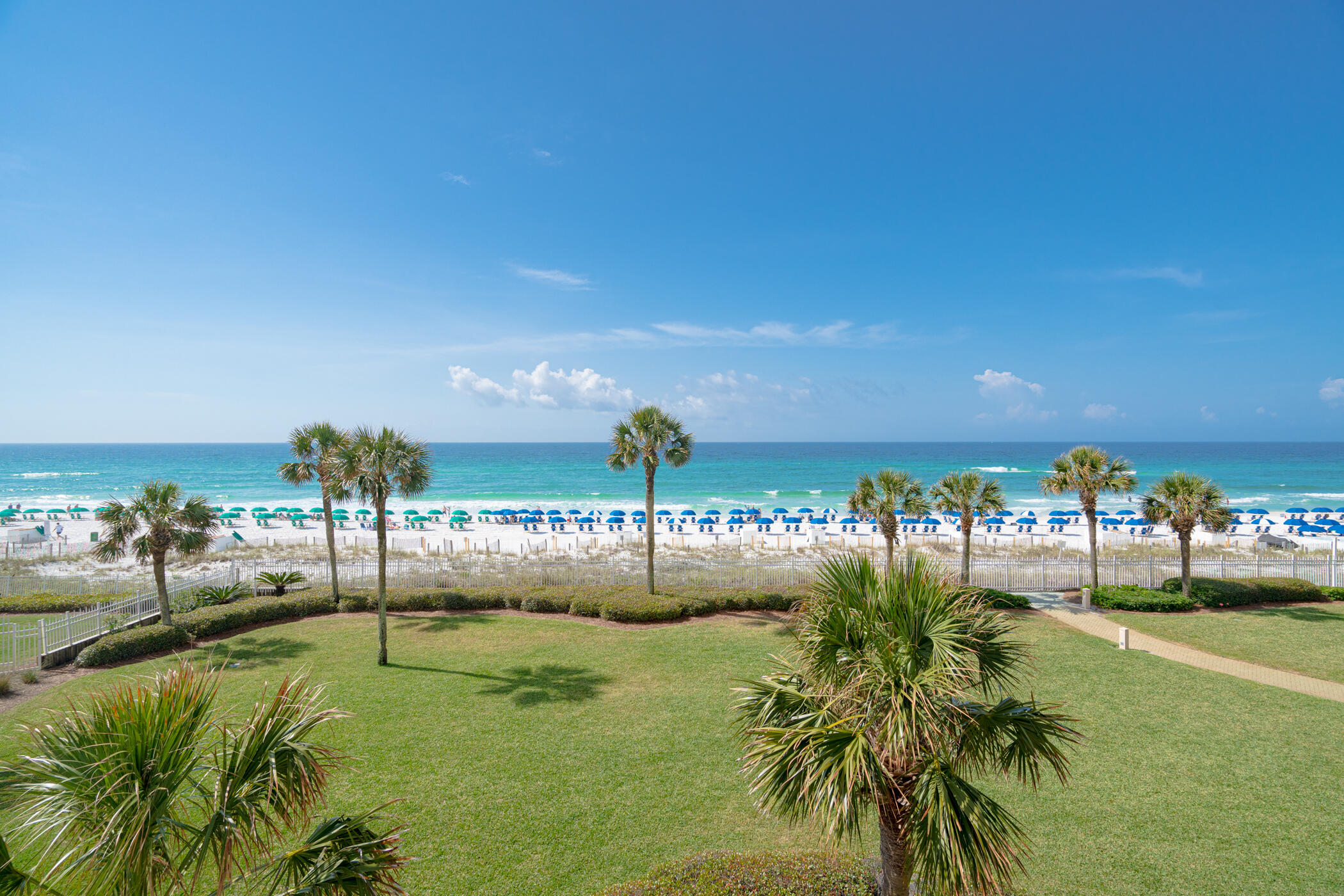 SILVER BEACH TOWERS - Residential
