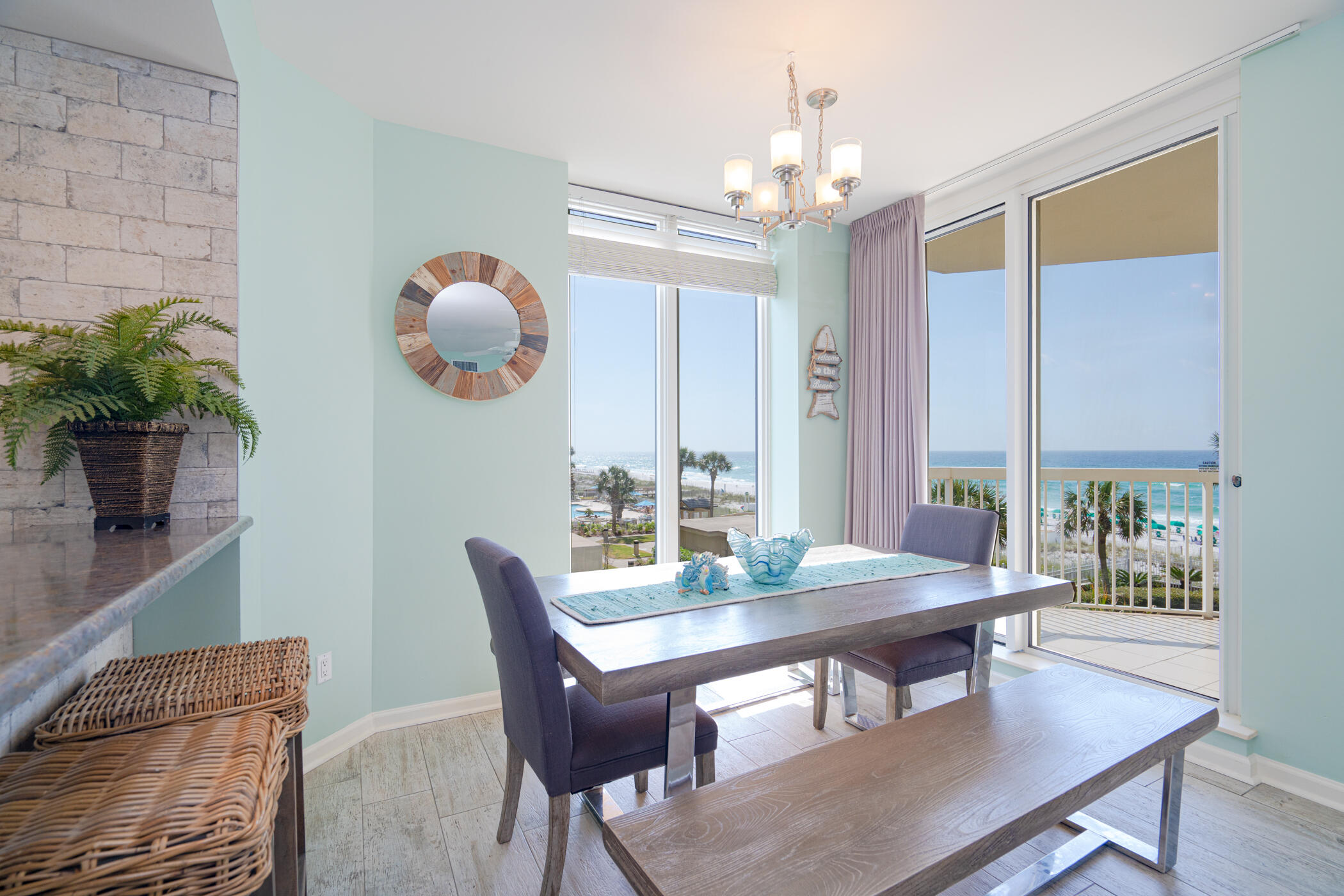 SILVER BEACH TOWERS - Residential