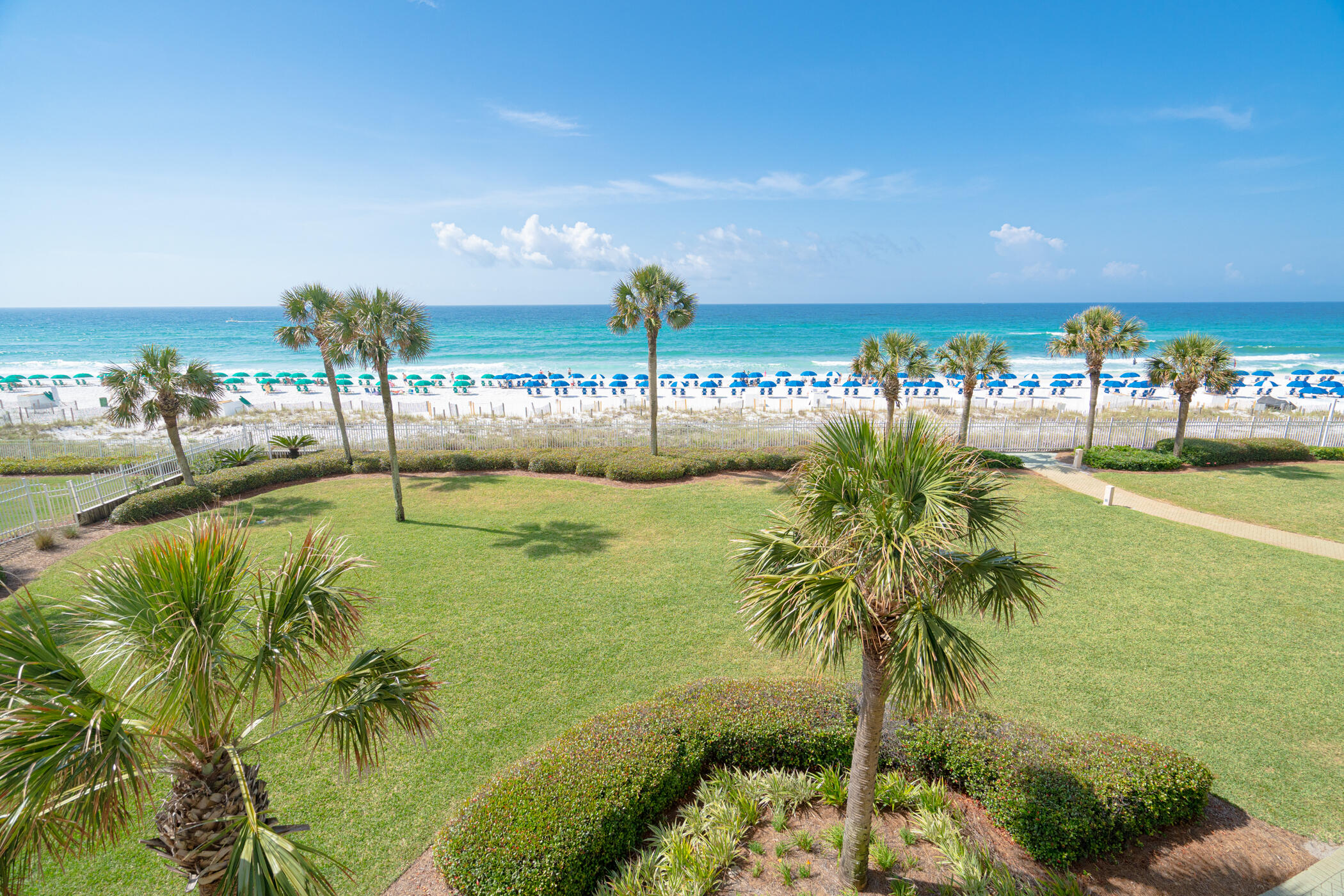 SILVER BEACH TOWERS - Residential
