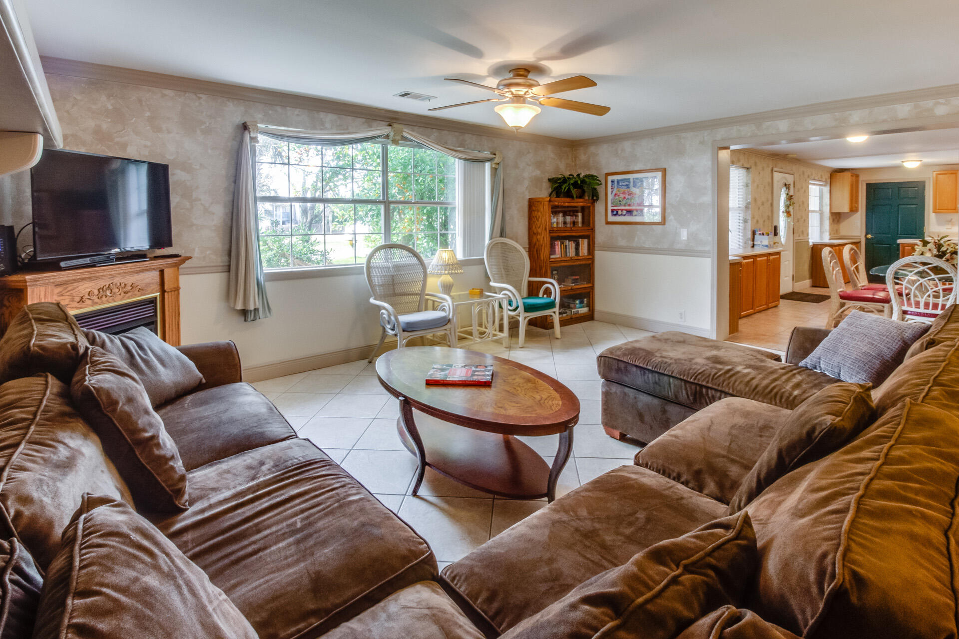 EL CENTRO BEACH - Residential