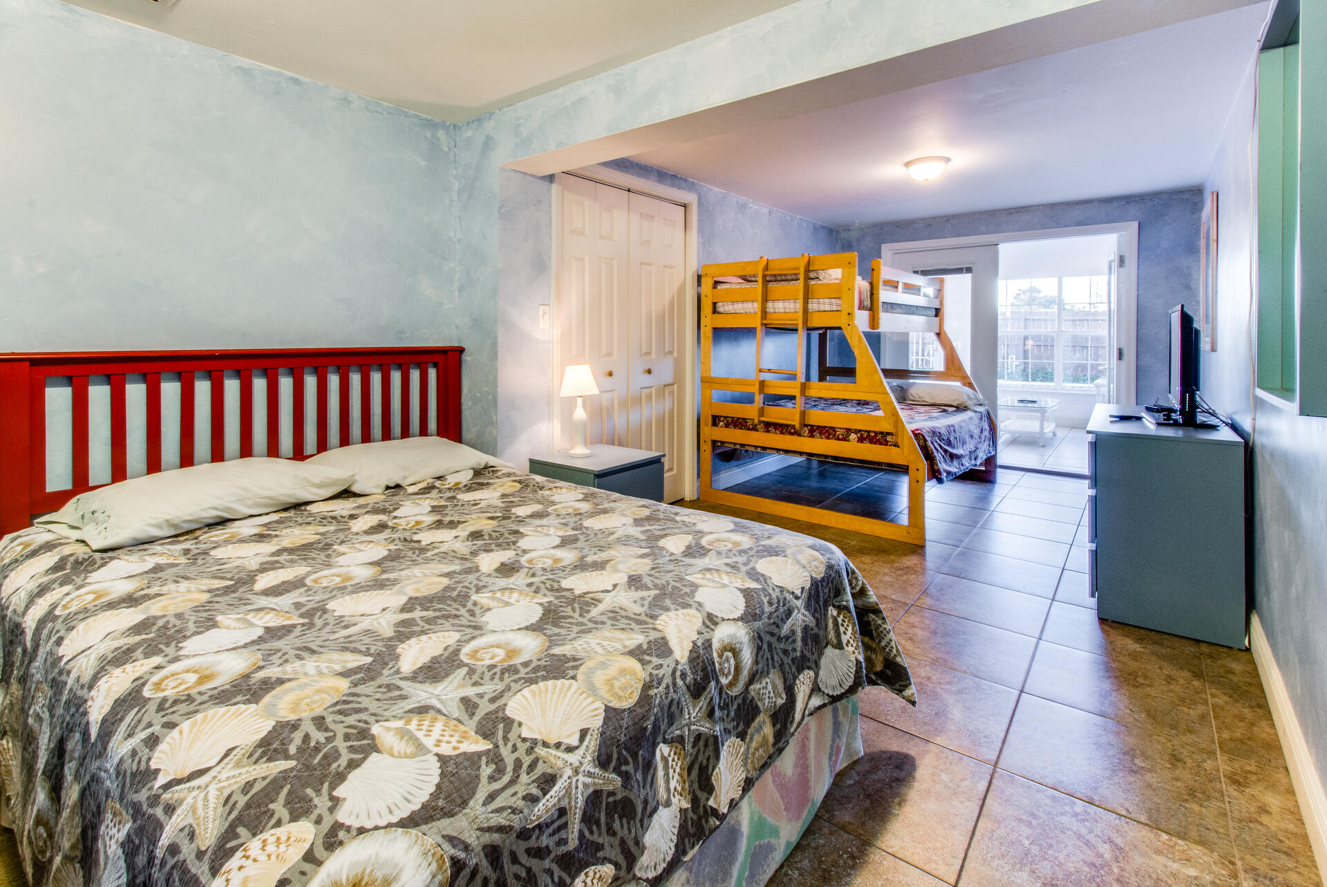 EL CENTRO BEACH - Residential