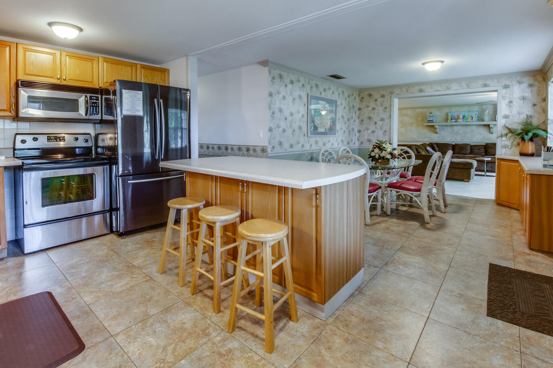 EL CENTRO BEACH - Residential