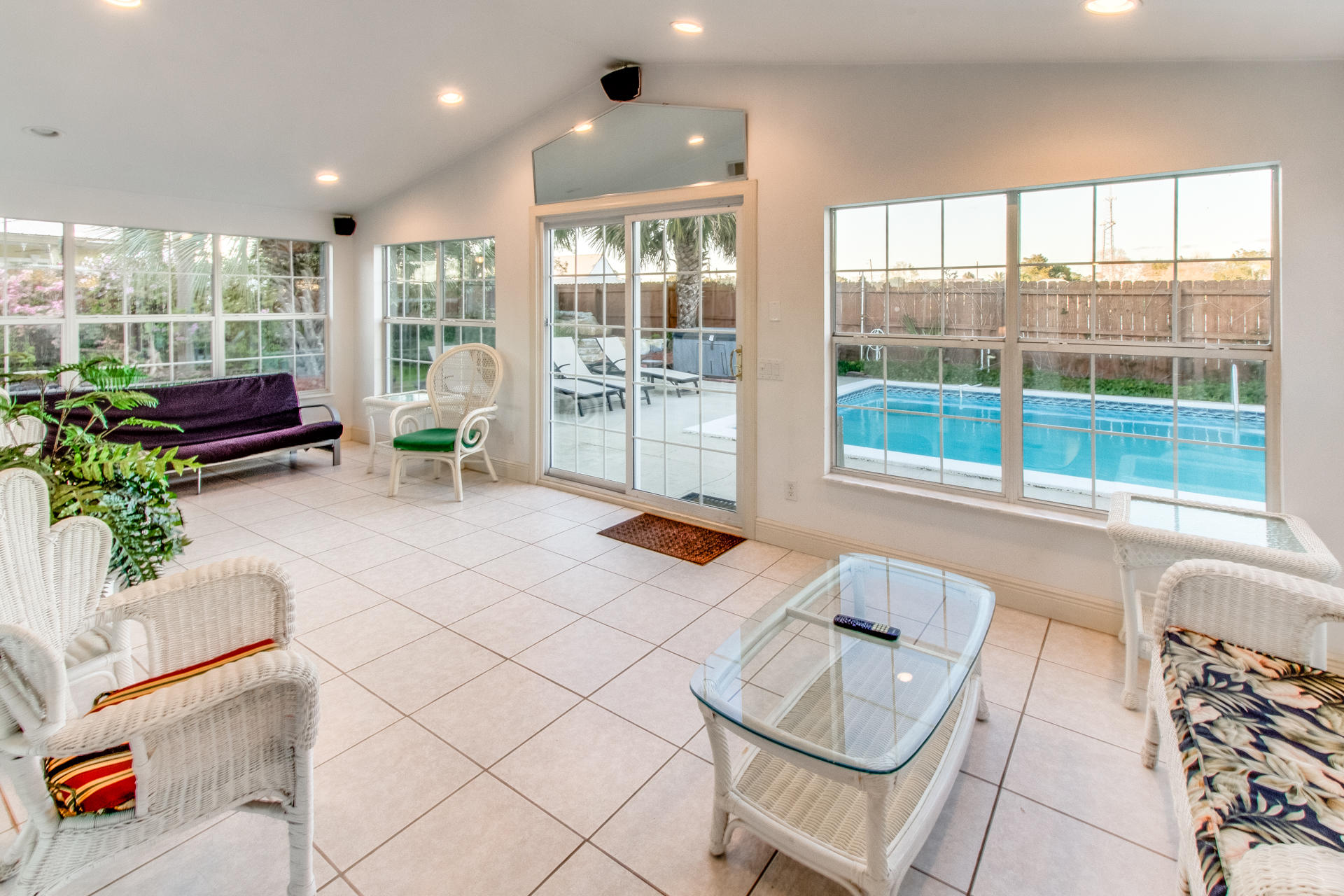 EL CENTRO BEACH - Residential