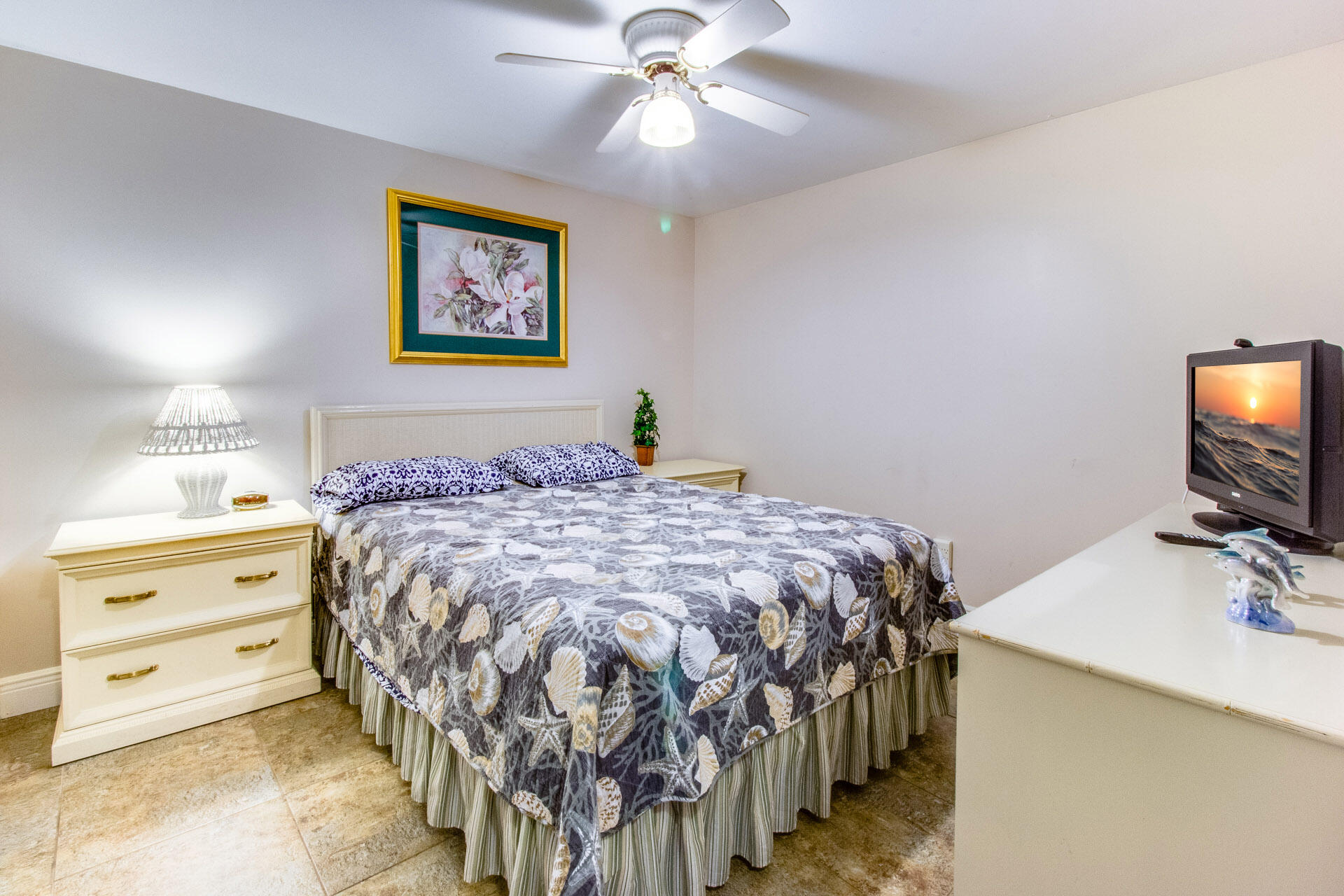 EL CENTRO BEACH - Residential