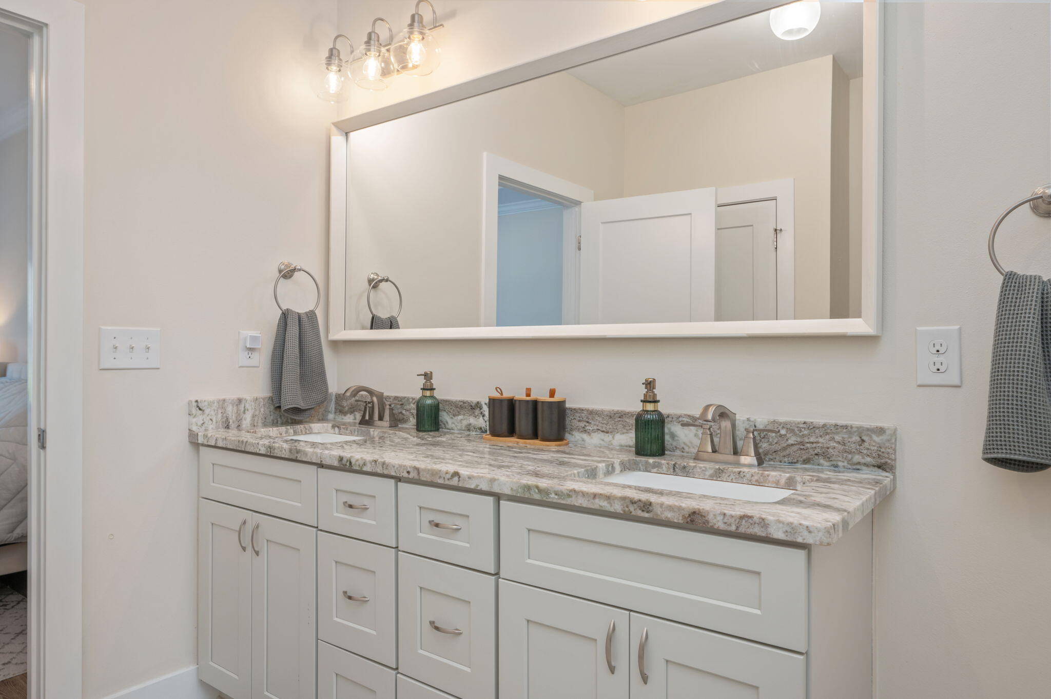 Andi's Way - Residential