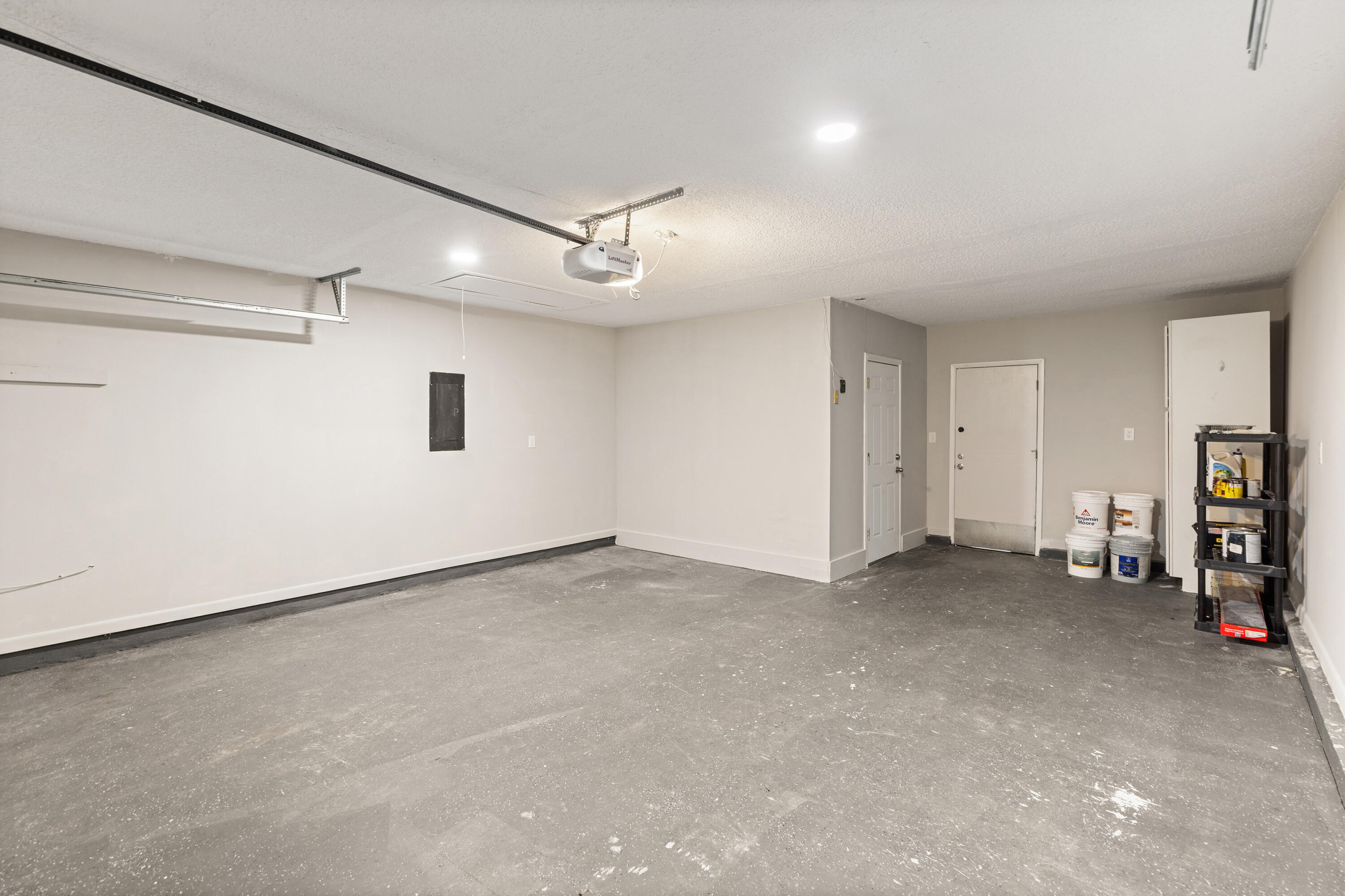 EDGEWATER VILLAGE NORTH - Residential