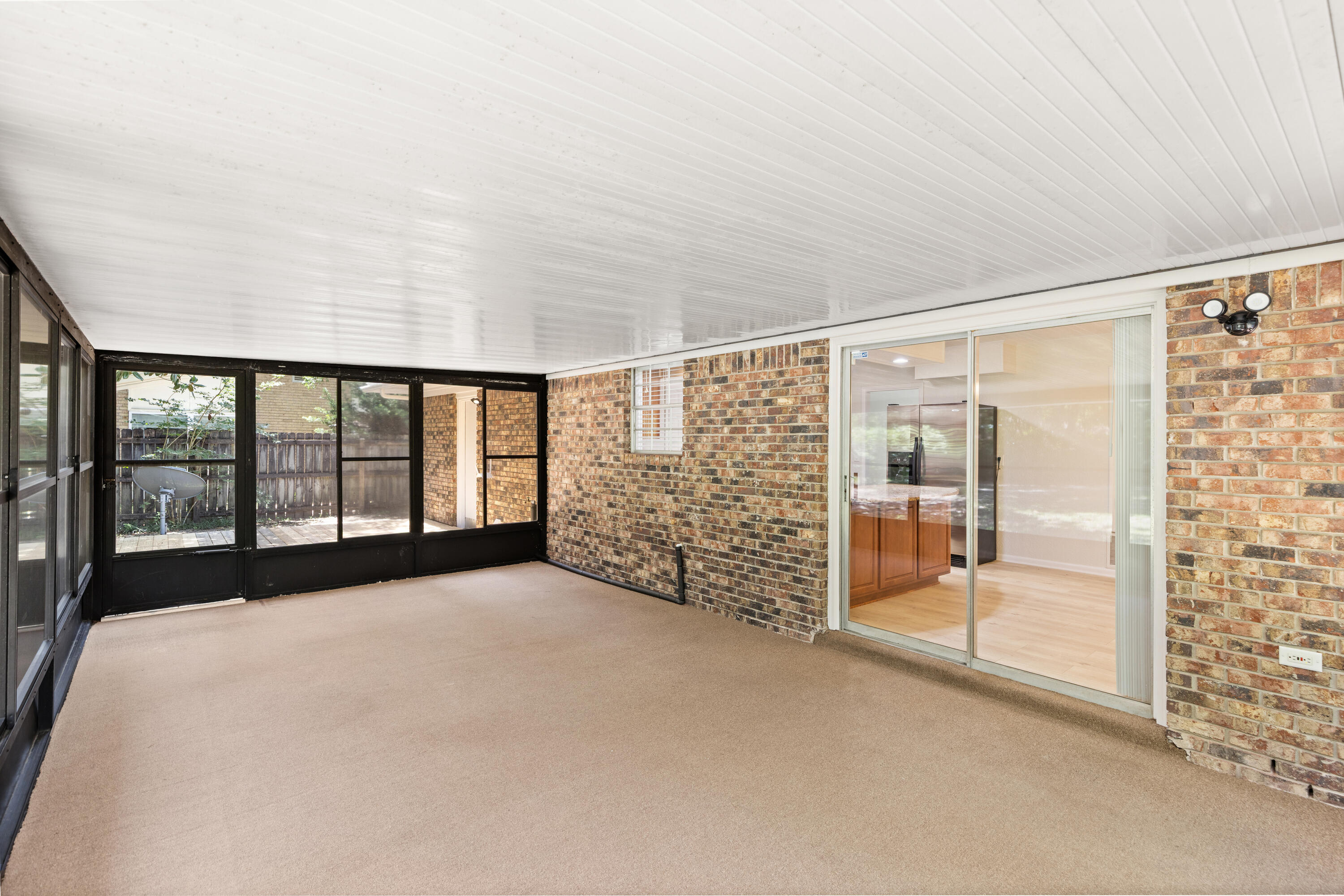 EDGEWATER VILLAGE NORTH - Residential