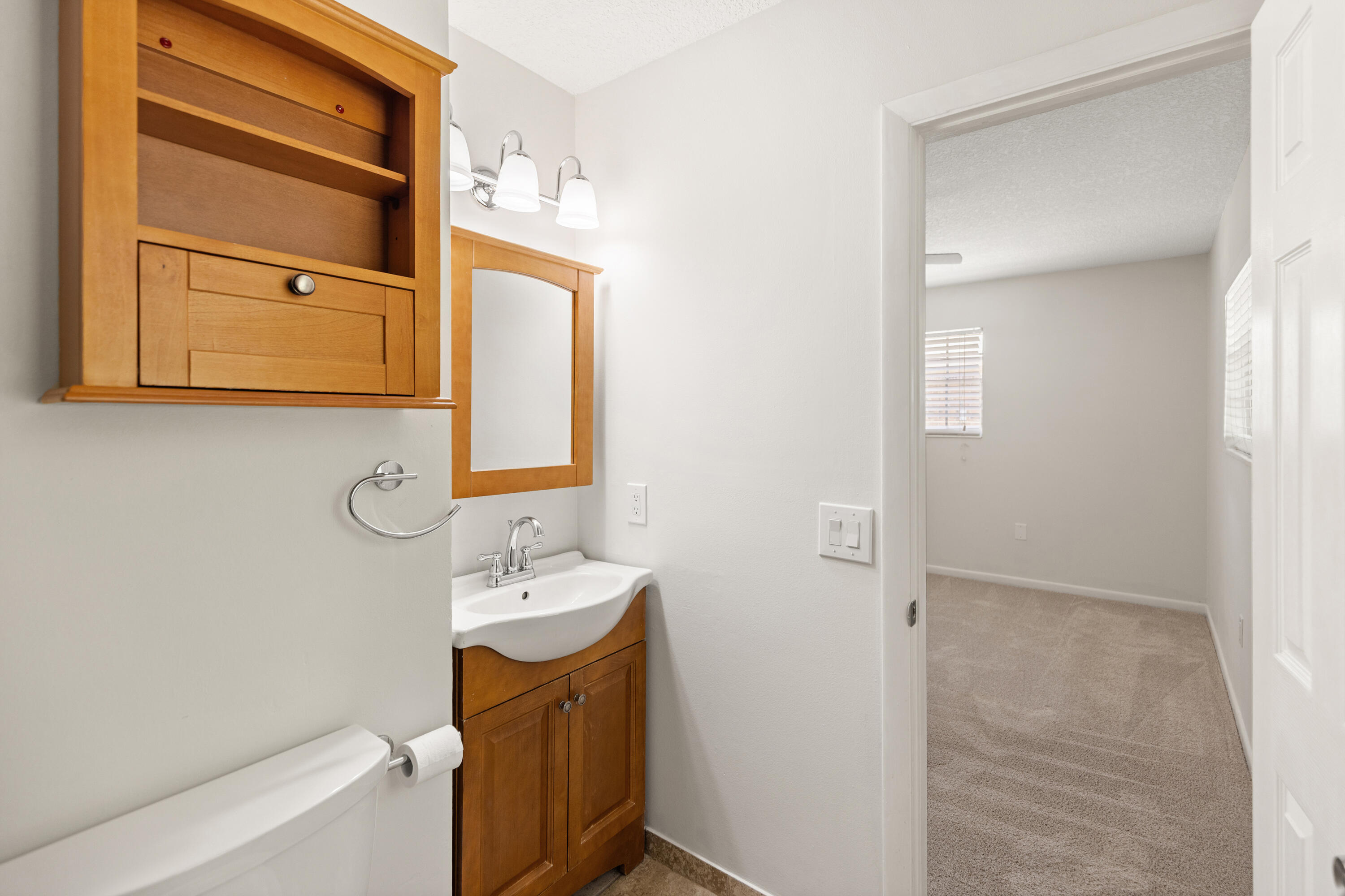 EDGEWATER VILLAGE NORTH - Residential