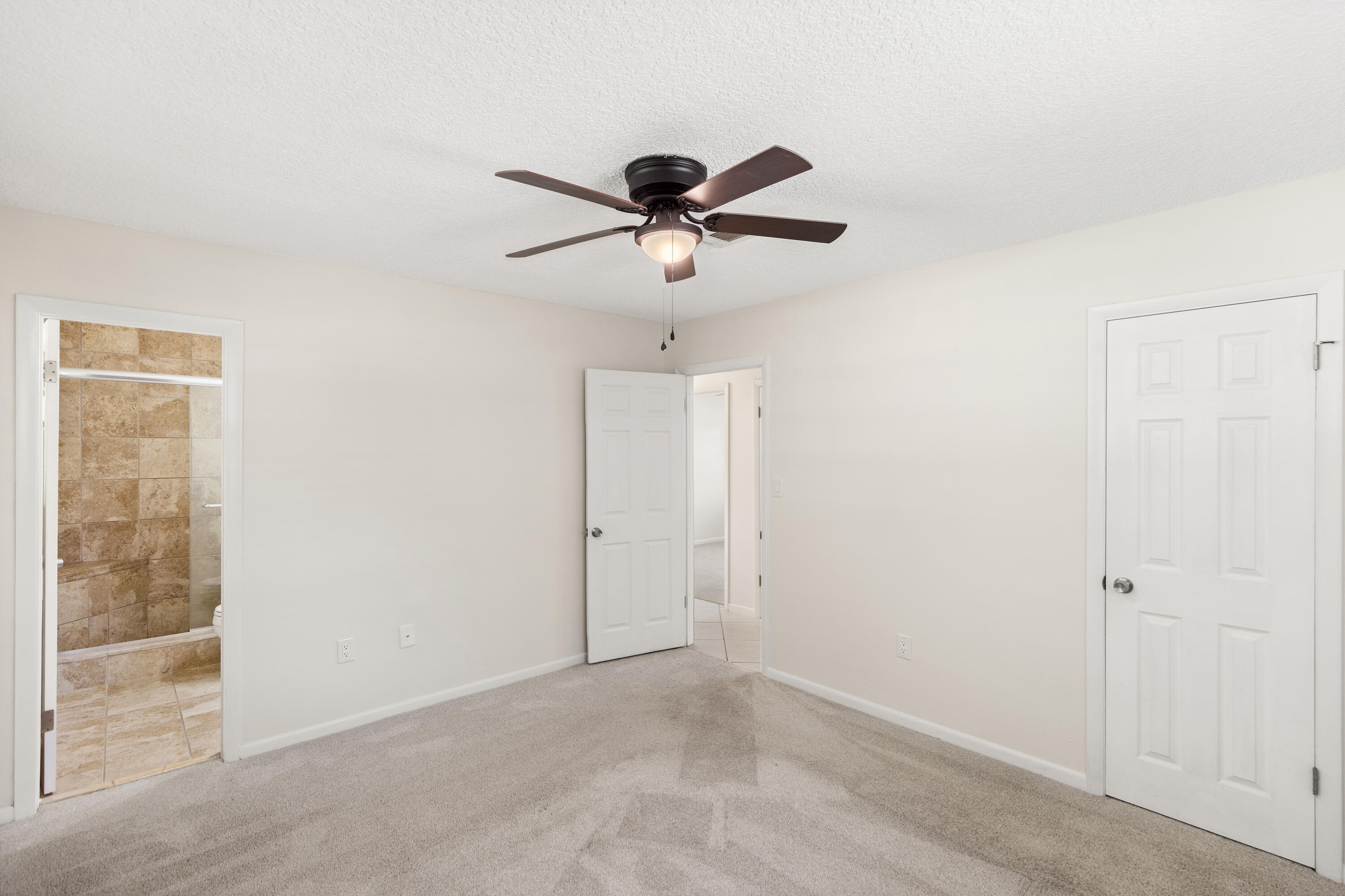 EDGEWATER VILLAGE NORTH - Residential