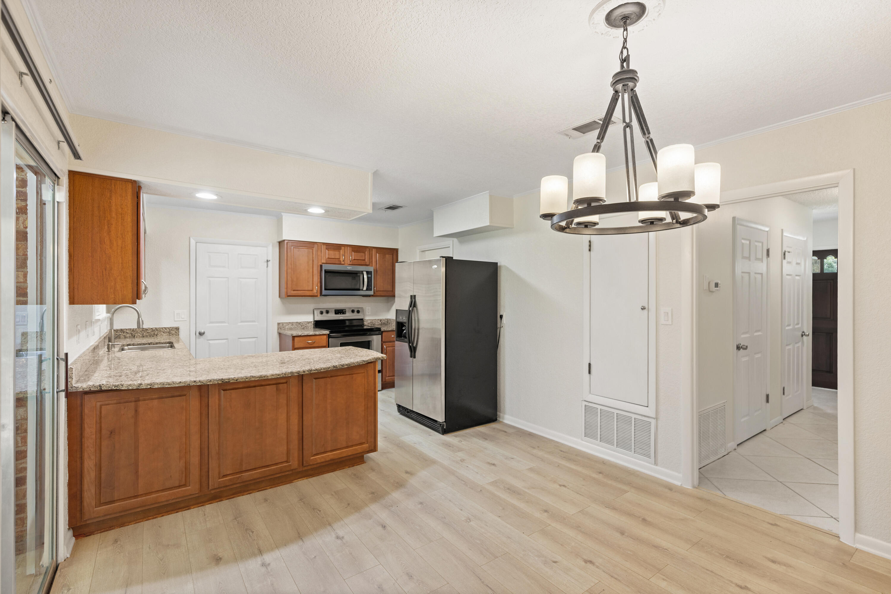 EDGEWATER VILLAGE NORTH - Residential