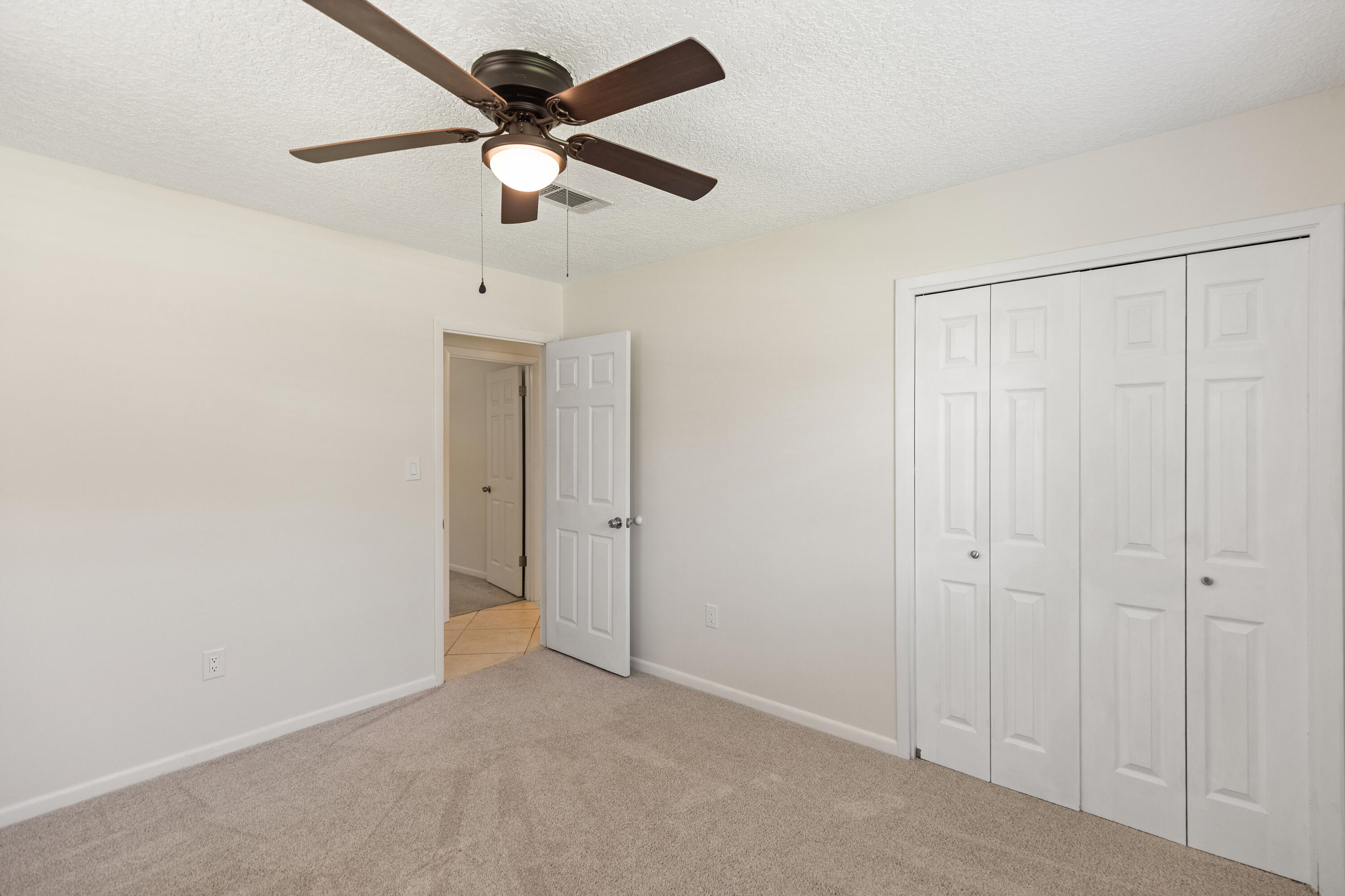 EDGEWATER VILLAGE NORTH - Residential