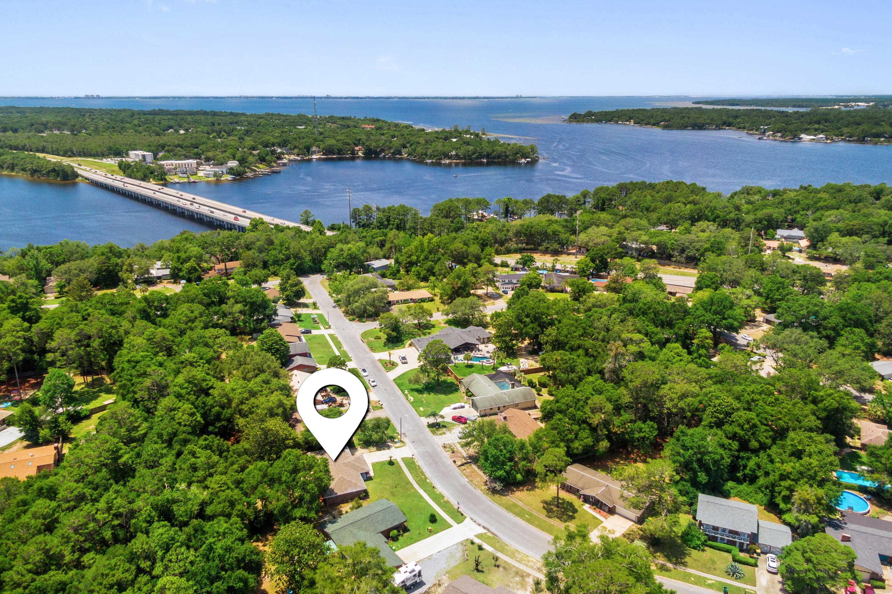 EDGEWATER VILLAGE NORTH - Residential