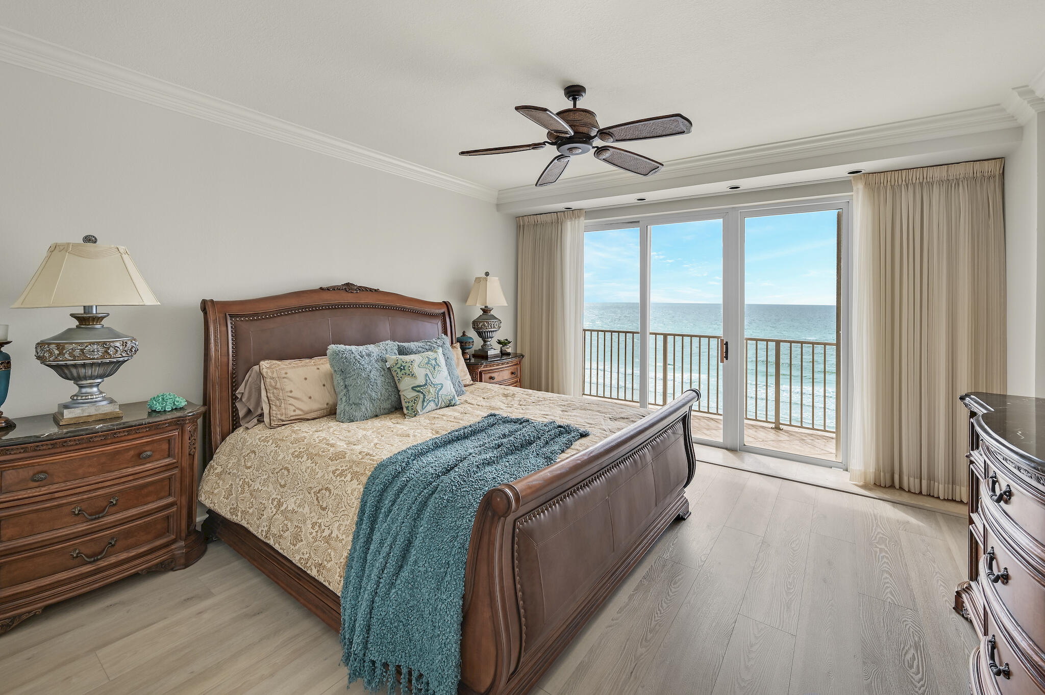 COMPASS ROSE - Residential