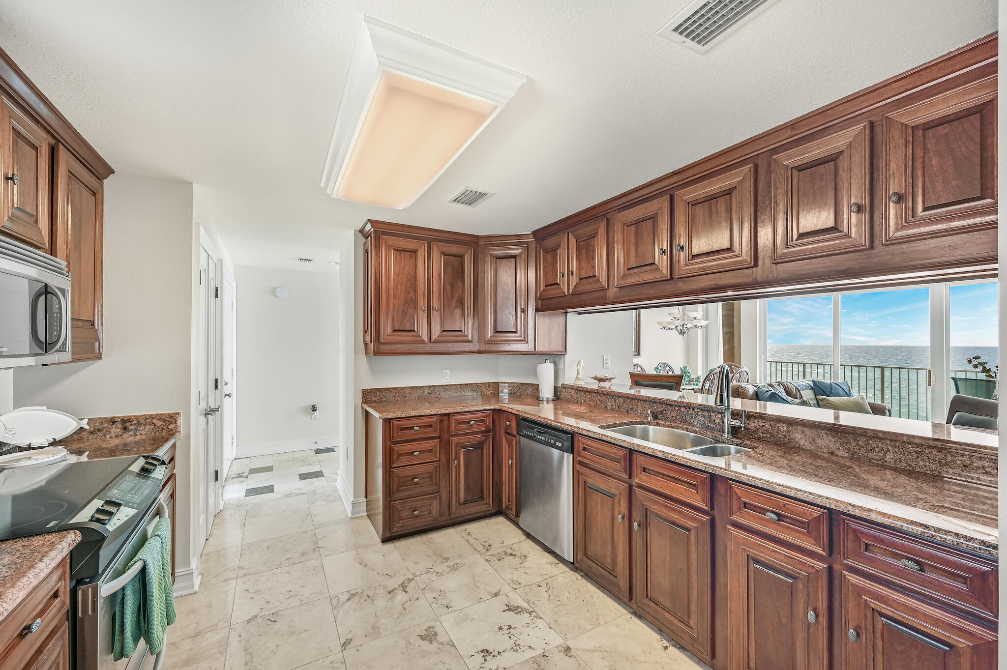 COMPASS ROSE - Residential