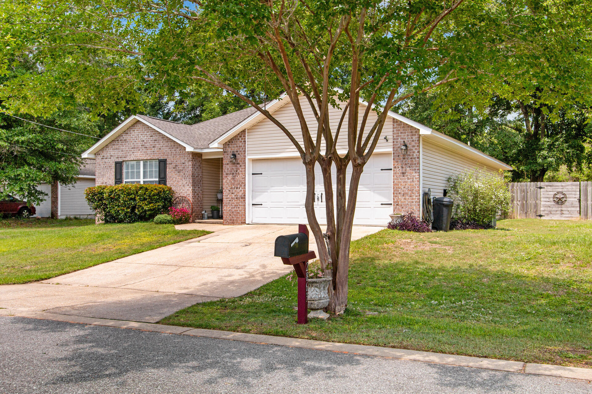 JAYDE ESTATES - Residential