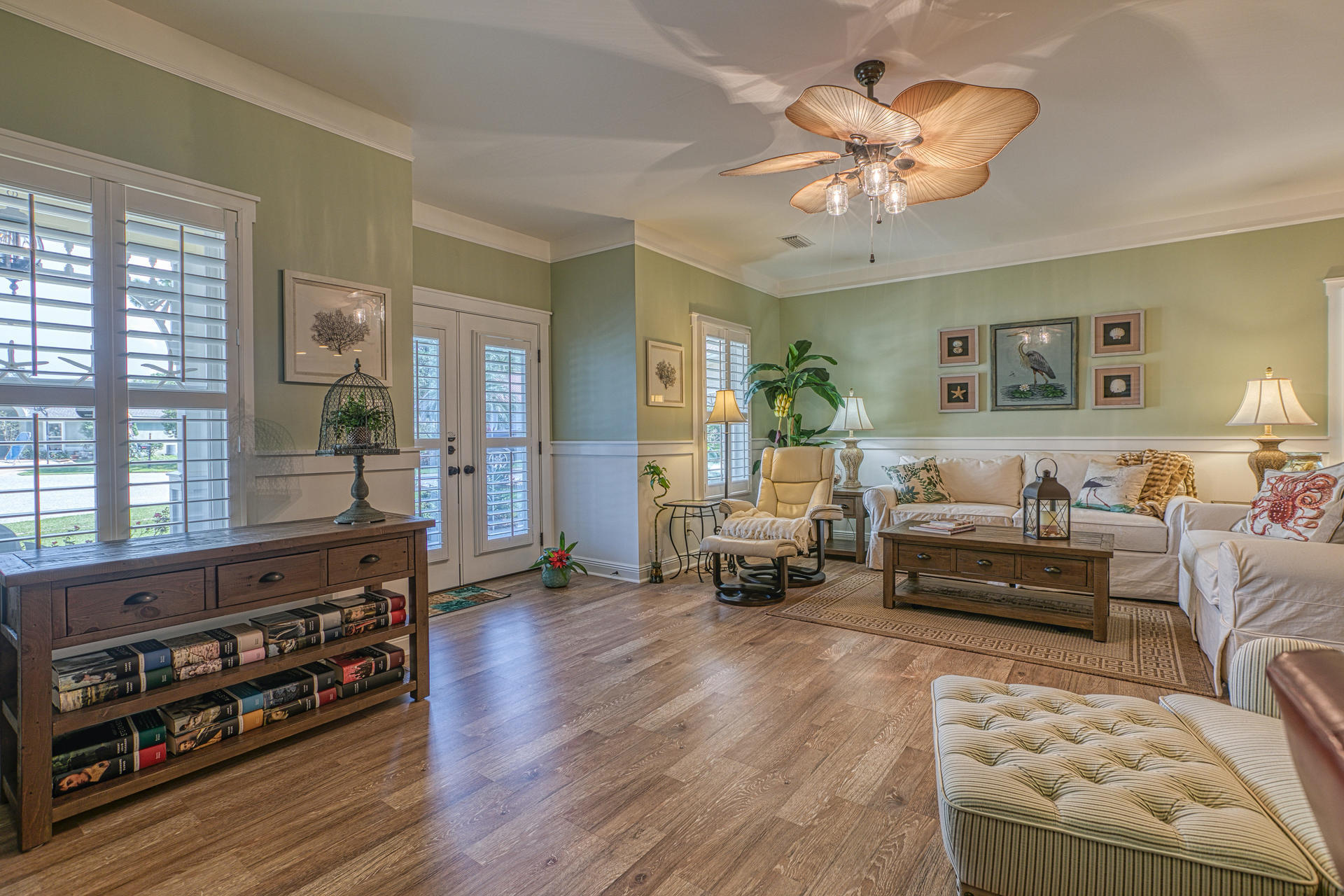 PELICAN BAY S/D - Residential