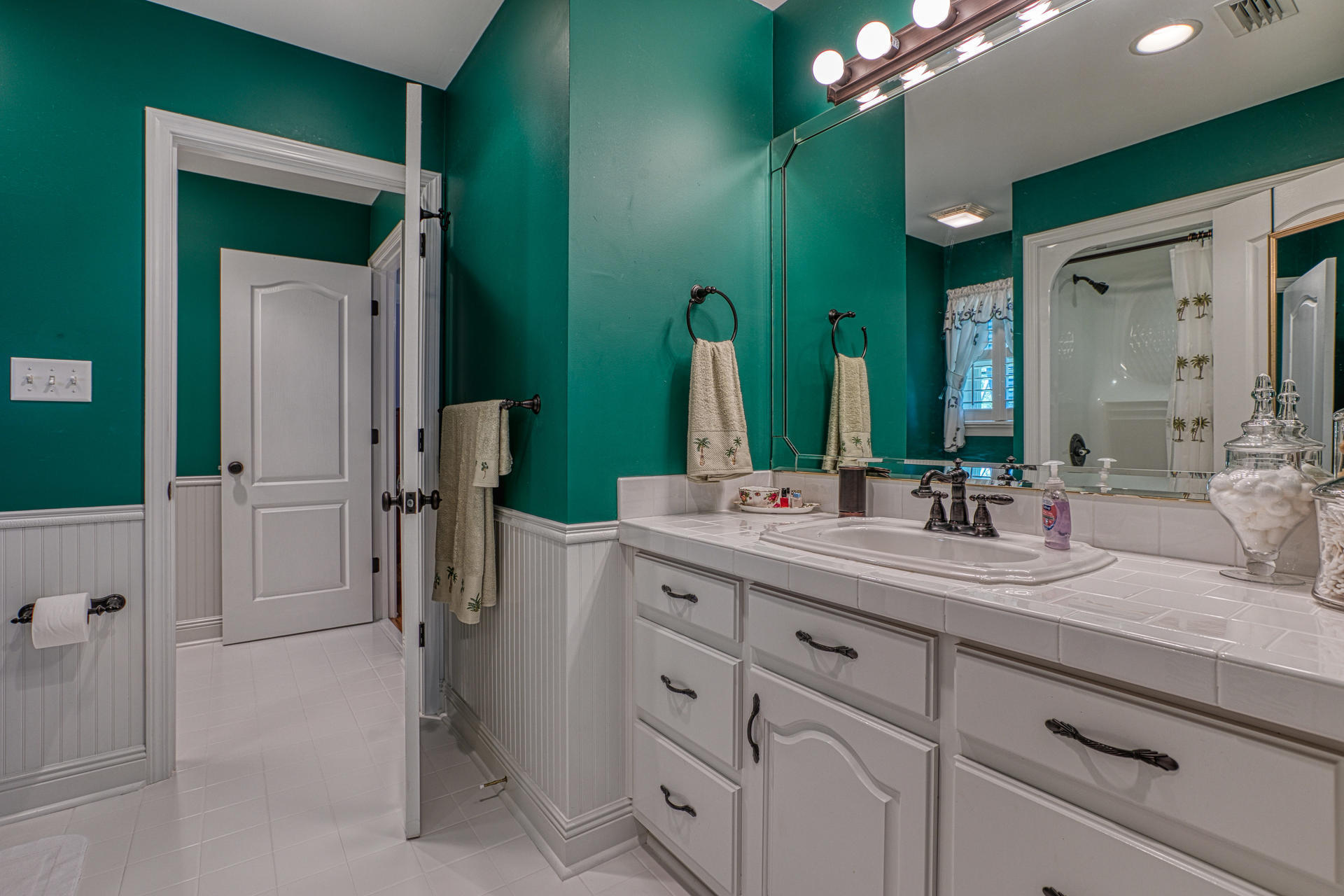 PELICAN BAY S/D - Residential