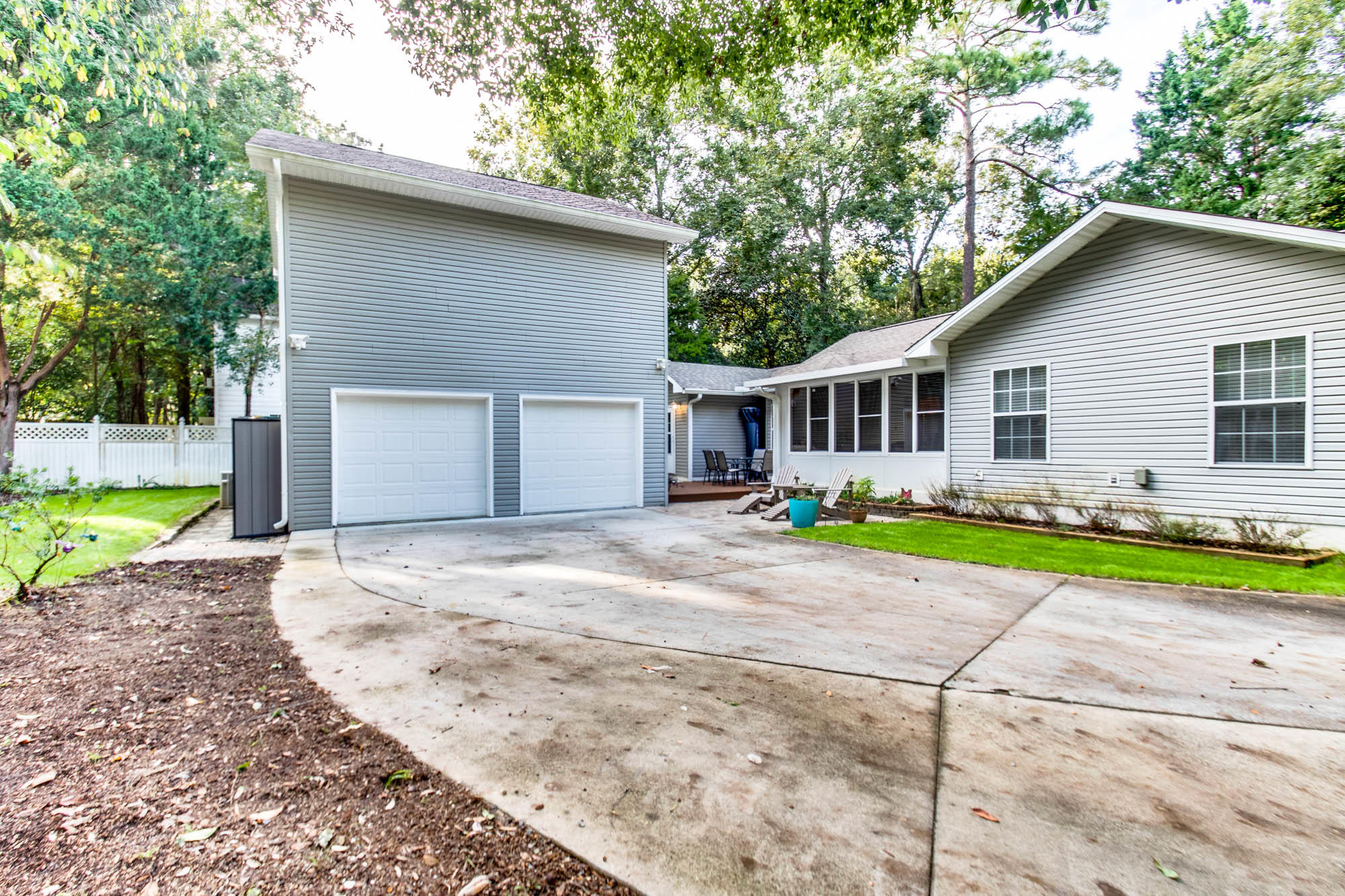 FISCHERS LANDING - Residential