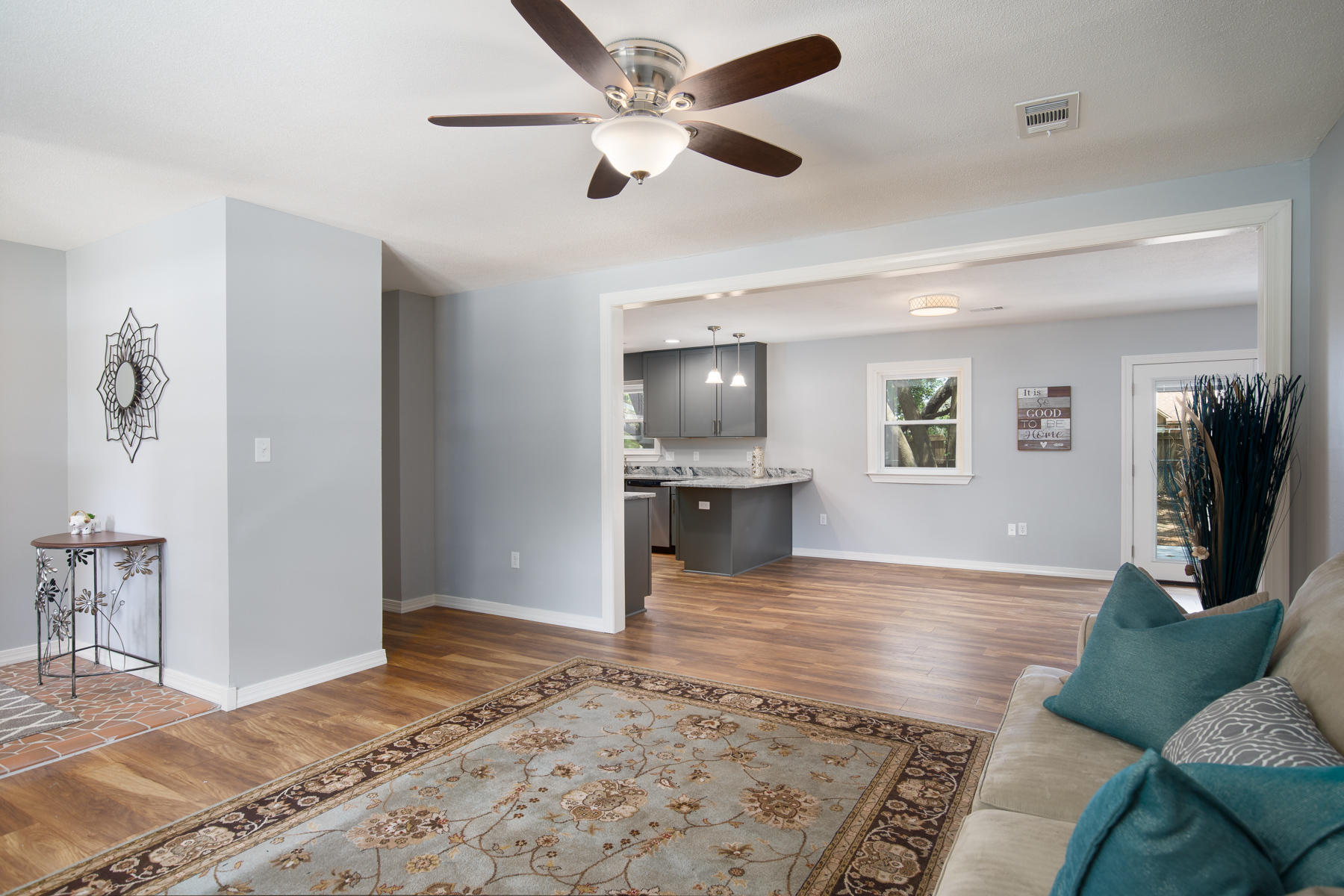 BAYOU WOODS 1ST ADD LOT 5 BLK C - Residential